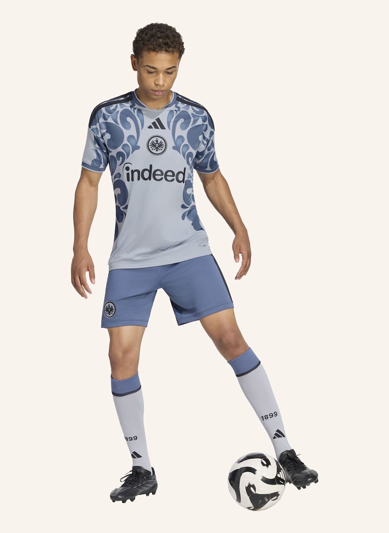 adidas EINTRACHT FRANKFURT 26/27 AUSWEICHTRIKOT: GRAU