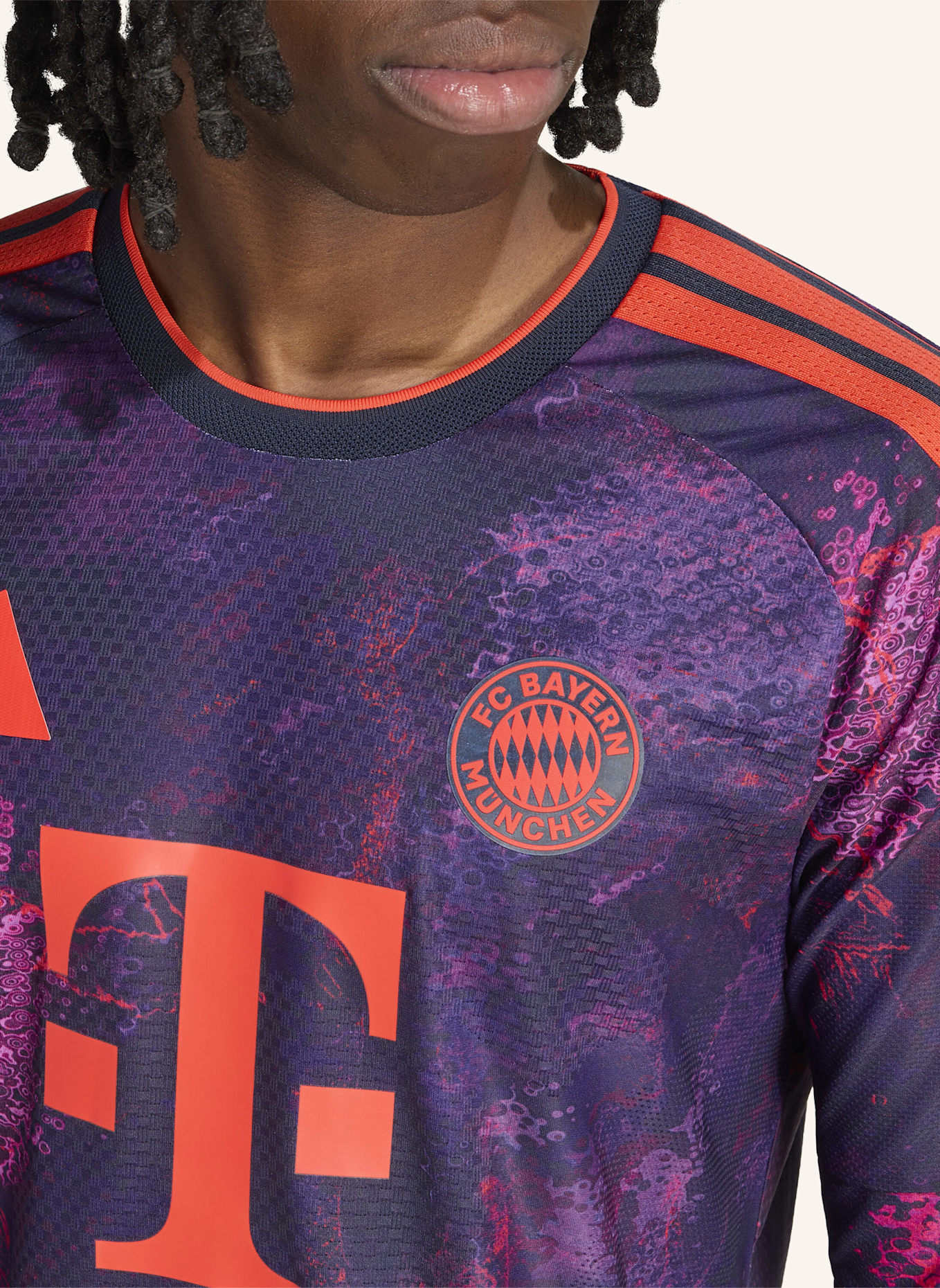 adidas FC BAYERN MÜNCHEN 26/27 AUTHENTIC AUSWEICHTRIKOT, LANGÄRMELIG: NEONLILA/ NEONROT/ NEONROSA/ NEONORANGE/ NEONBLAU/ NEONGRÜN/ NEONPINK/ NEONTÜRKIS/ NEONGELB