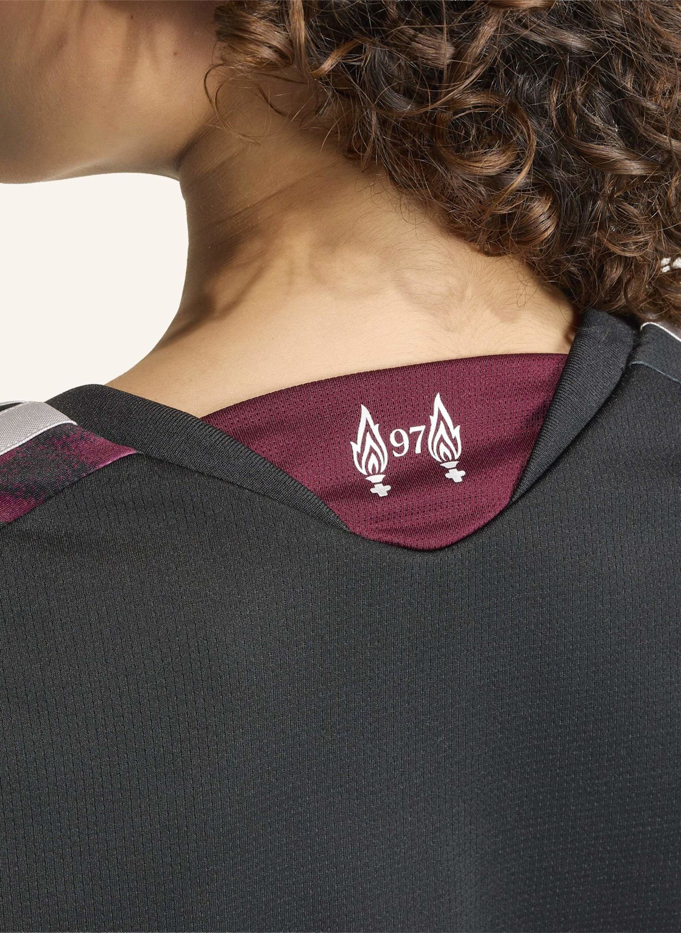 adidas FC LIVERPOOL 26/27 AUSWEICHTRIKOT: SCHWARZ