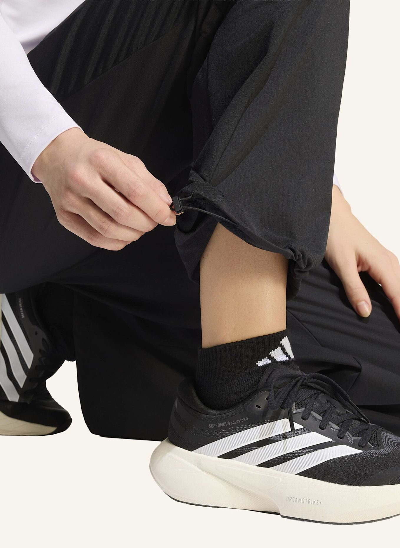 adidas ADI365 RUNNING ESSENTIALS WINTER-LAUFHOSE: SCHWARZ