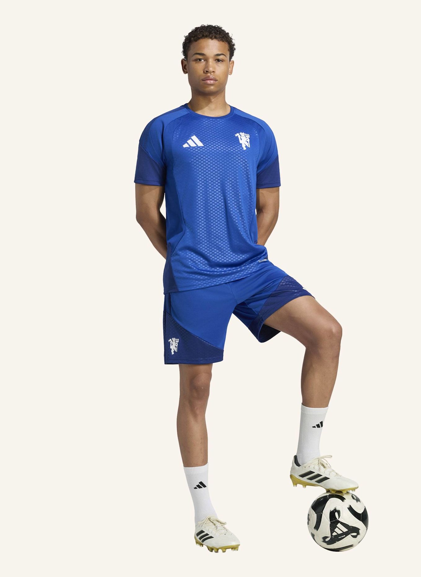 adidas MANCHESTER UNITED 26/27 CUP TIRO TRAININGSTRIKOT: BLAU