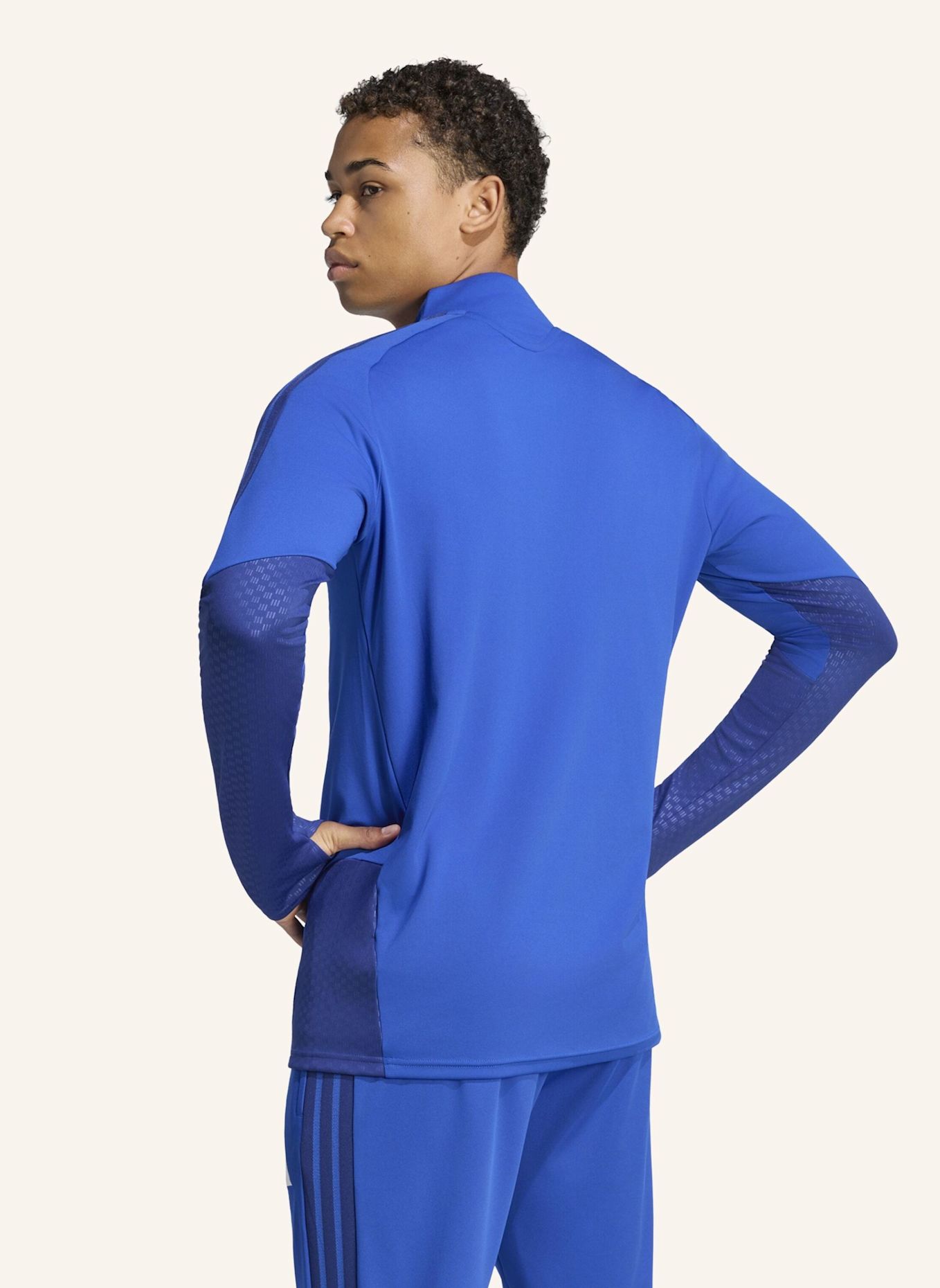 adidas MANCHESTER UNITED 26/27 CUP TIRO TRAININGSOBERTEIL: BLAU