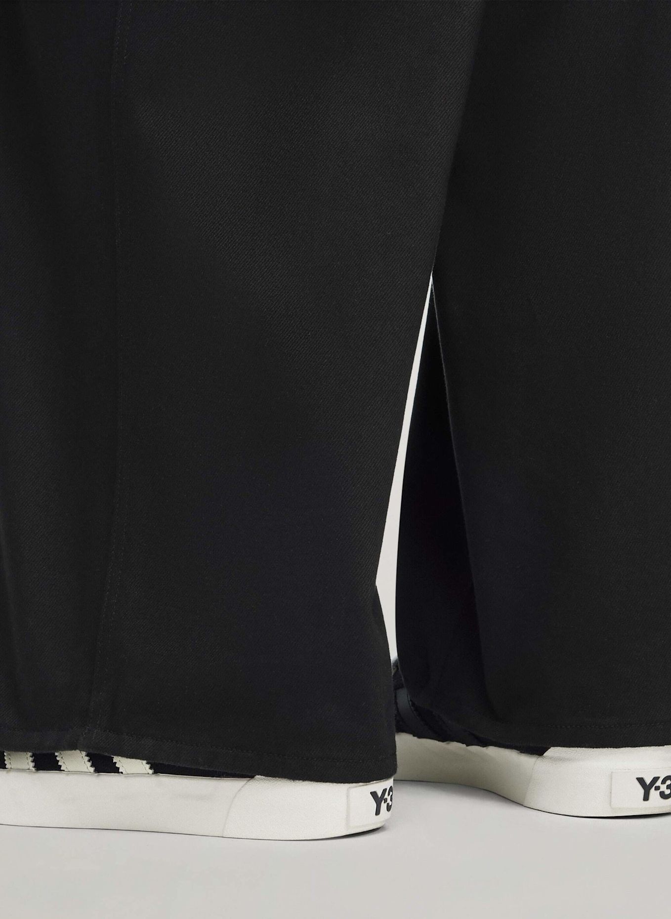 Y-3 Y-3 TWILL UTILITY-HOSE: SCHWARZ