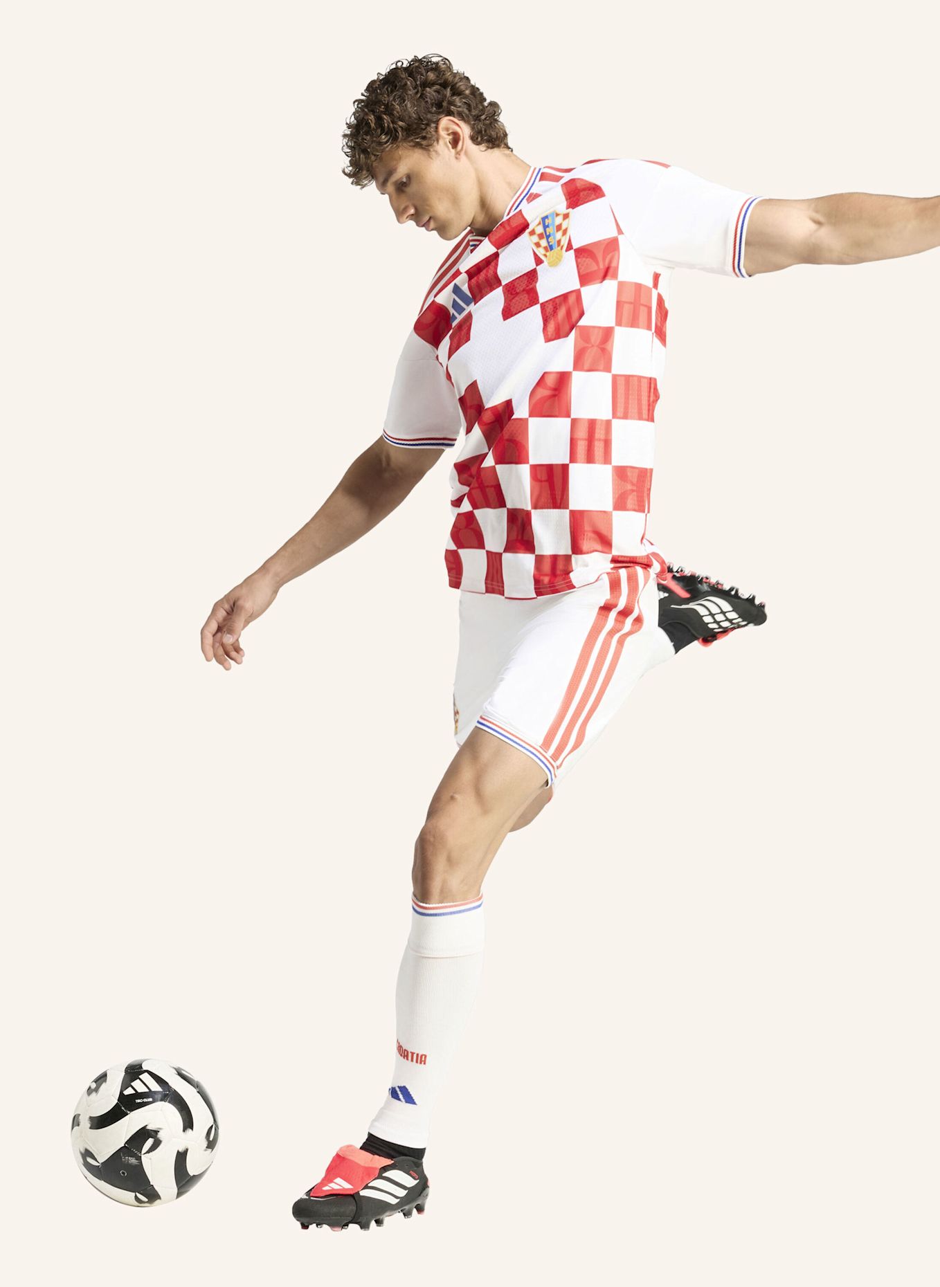 adidas KROATIEN 26 AUTHENTIC HEIMTRIKOT: WEISS