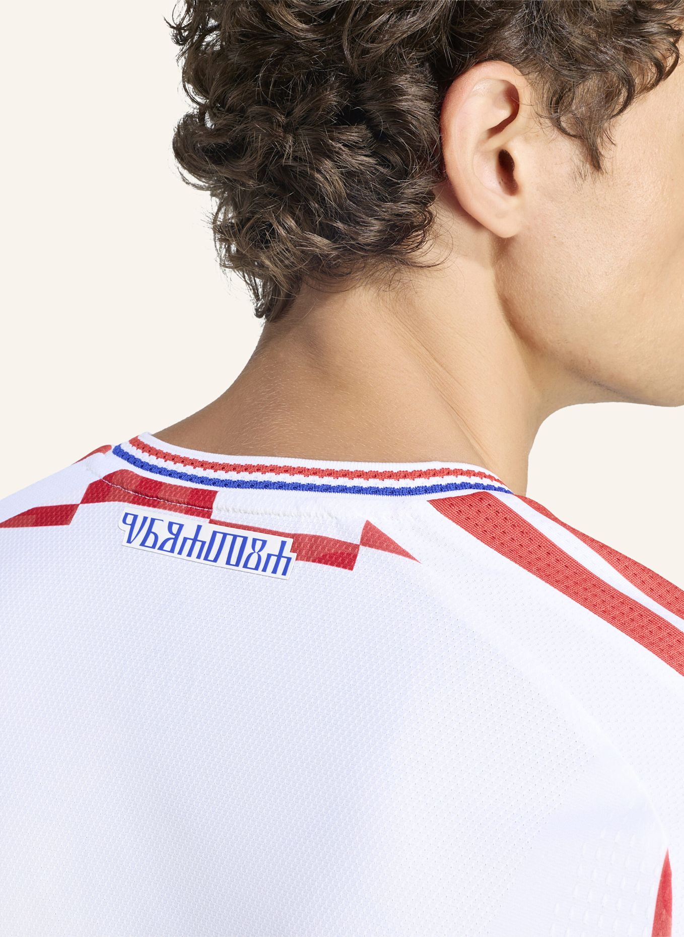 adidas KROATIEN 26 AUTHENTIC HEIMTRIKOT: WEISS