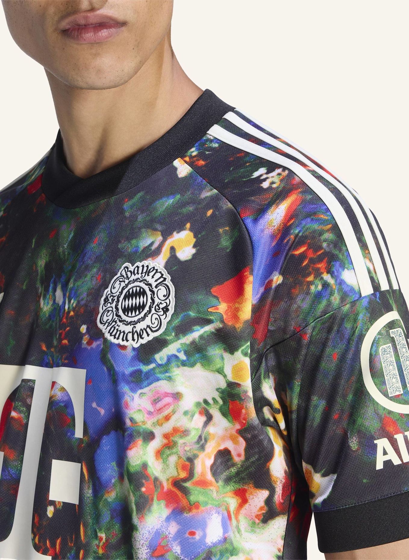 adidas FC BAYERN MÜNCHEN 26/27 WIESN TRIKOT: NEONLILA / NEONROT / NEONROSA