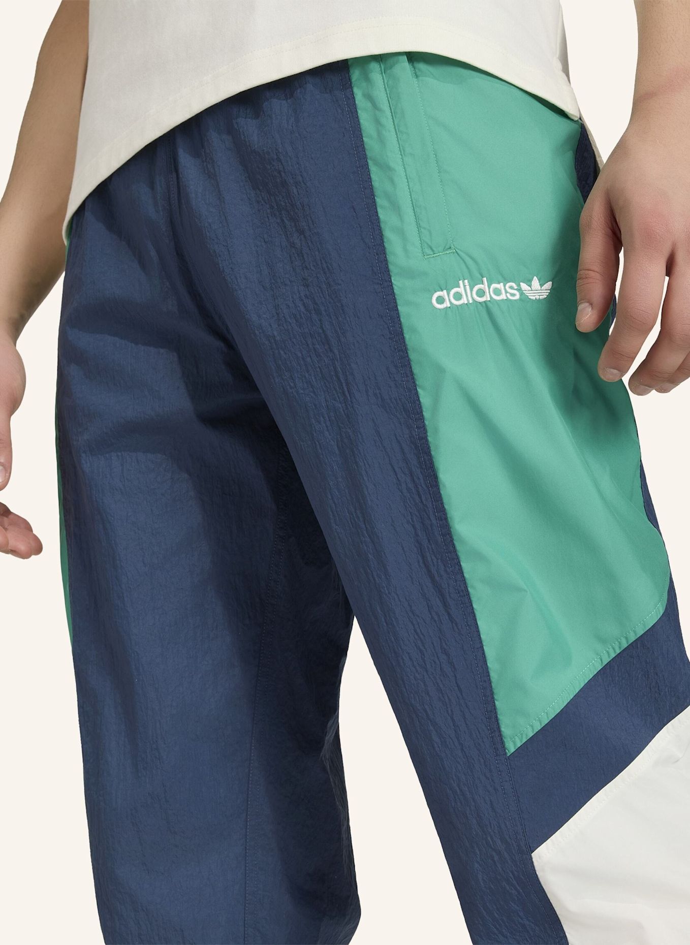 adidas ITALIEN EQT TRAININGSHOSE: BLAU