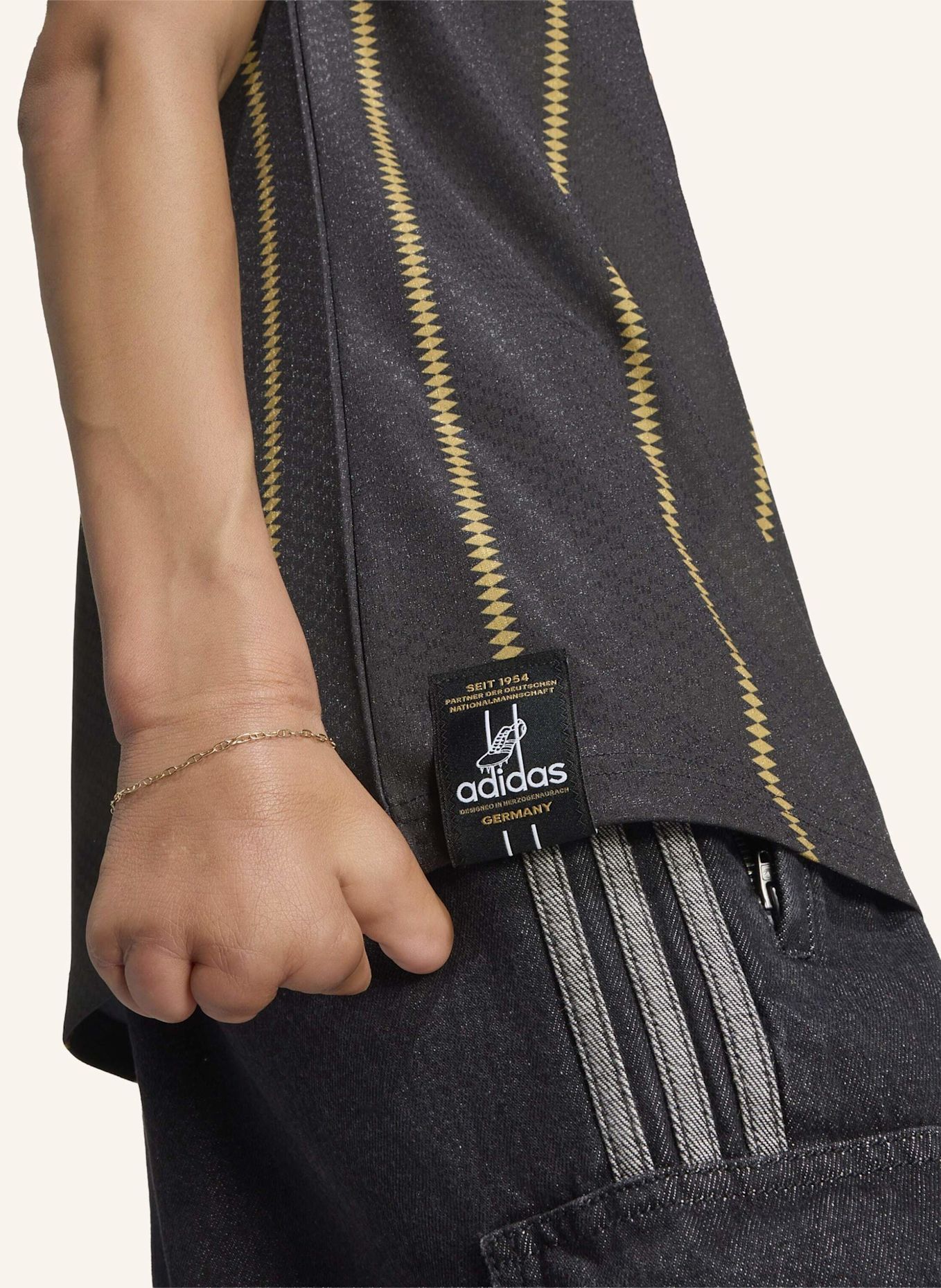 adidas DEUTSCHLAND 26 AUSWEICHTRIKOT: SCHWARZ