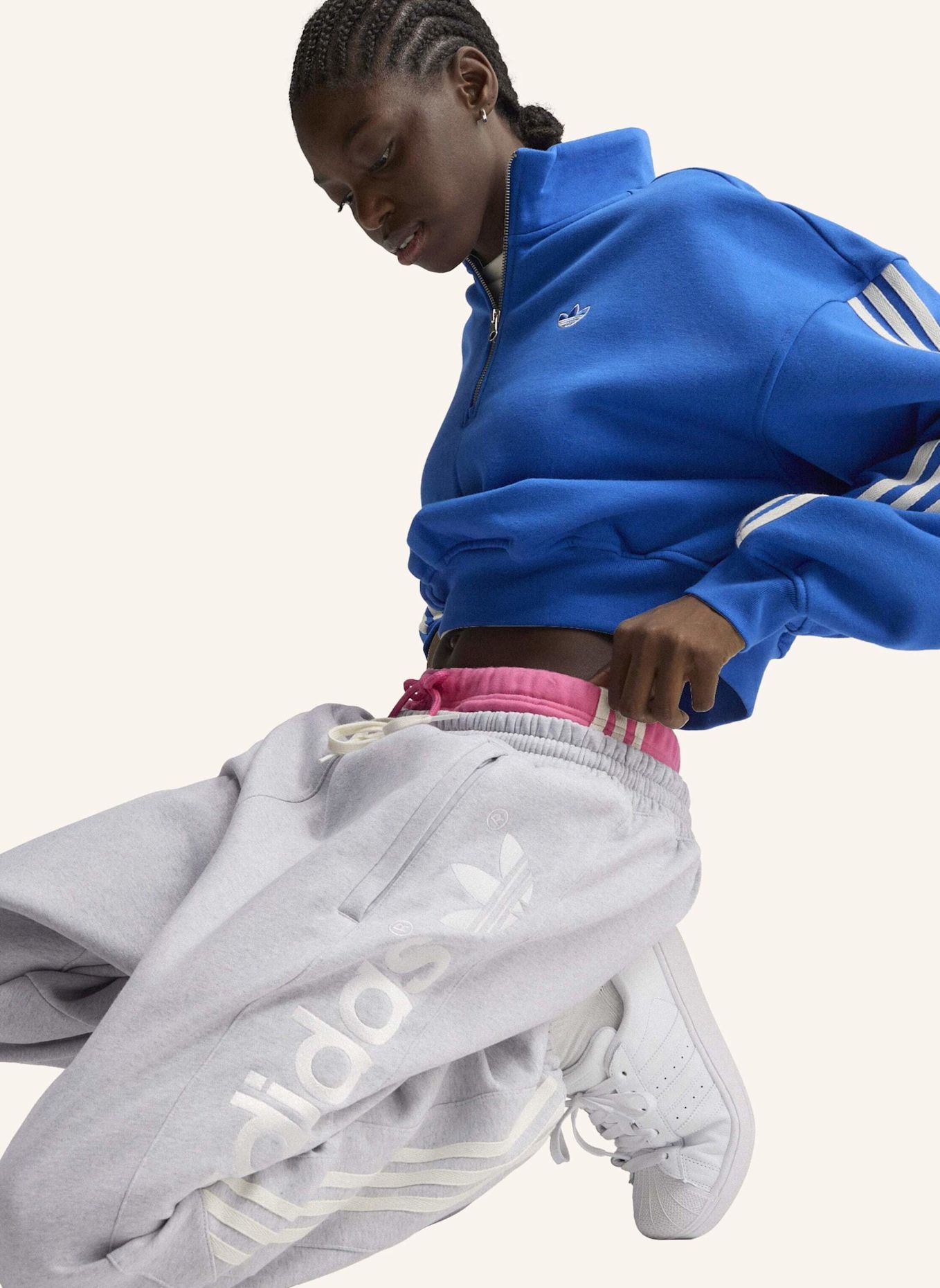 adidas Originals ADISIGNATURE NY JOGGINGHOSE: GRAU