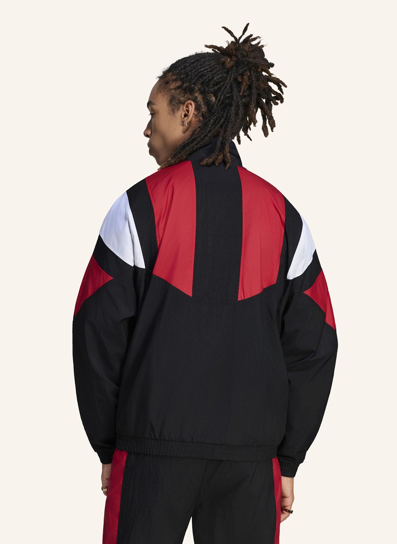 adidas MANCHESTER UNITED EQT TRACK TOP: SCHWARZ