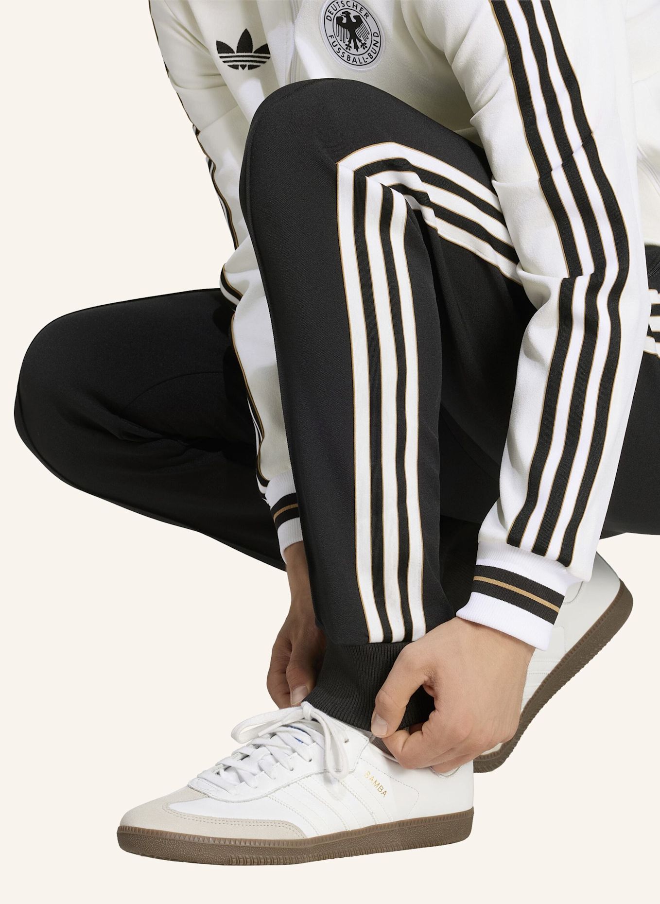 adidas DEUTSCHLAND 26 TRAININGSHOSE AUSWEICHAUSRÜSTUNG: SCHWARZ