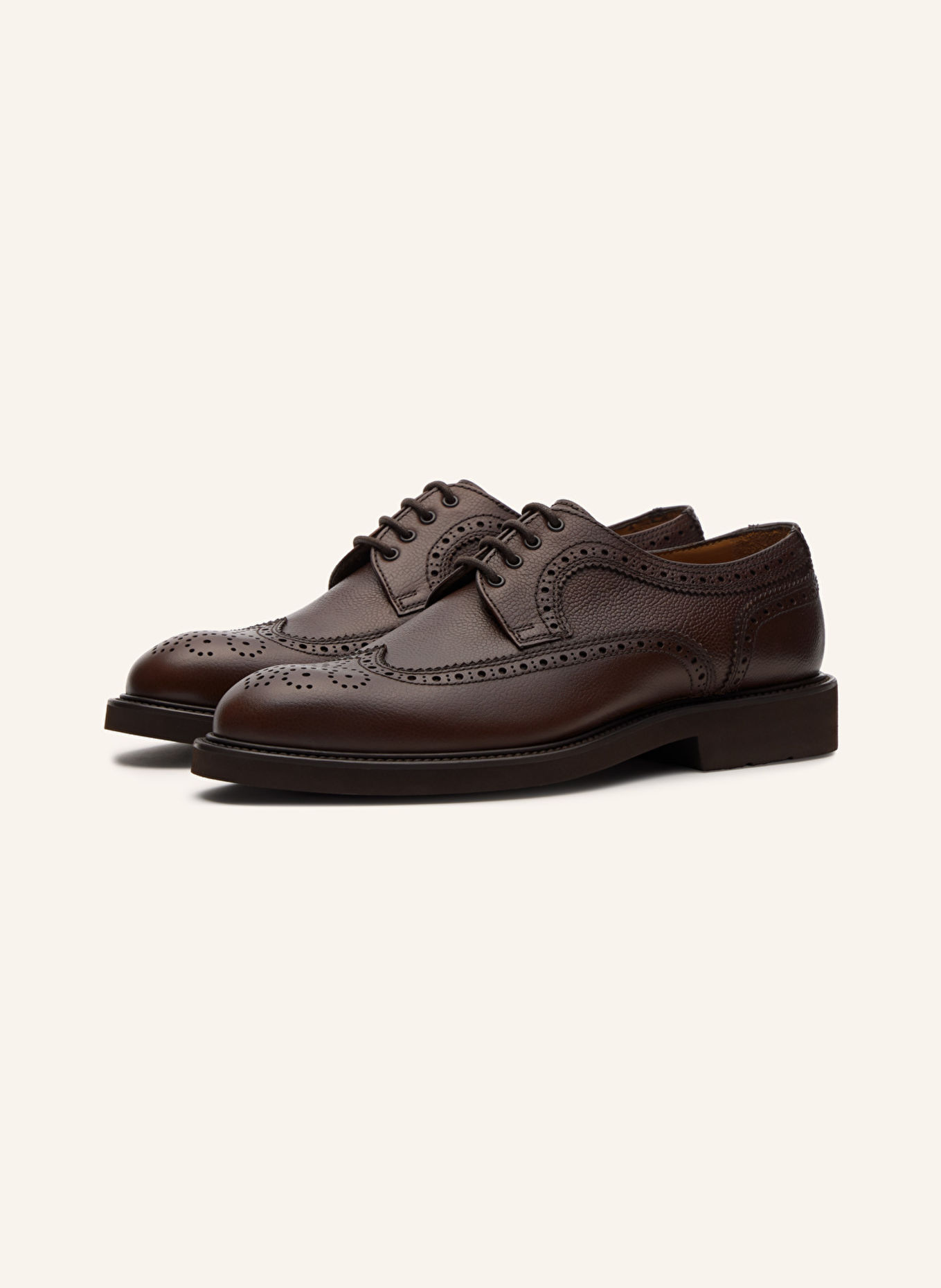 LOTTUSSE Derby BALTIMORE: BRAUN
