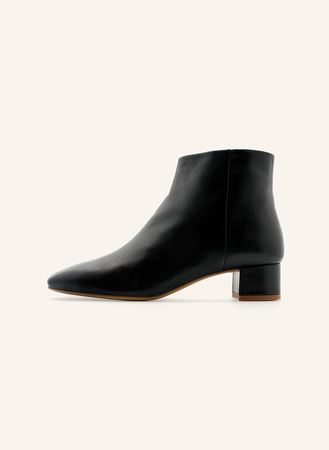 LOTTUSSE Stiefeletten GOYA: SCHWARZ