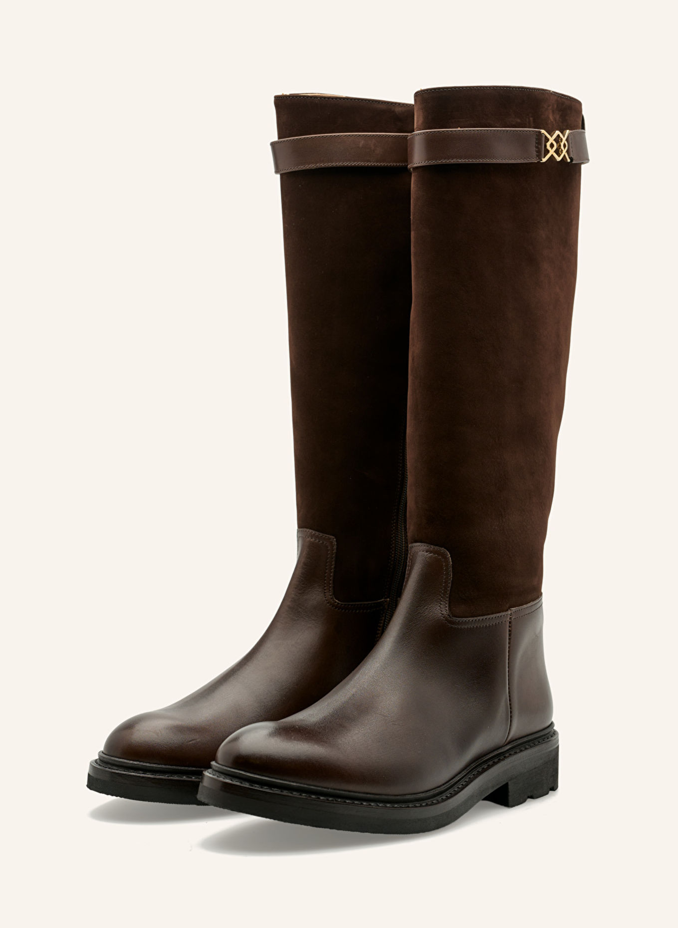 LOTTUSSE Stiefel WALTON: BRAUN