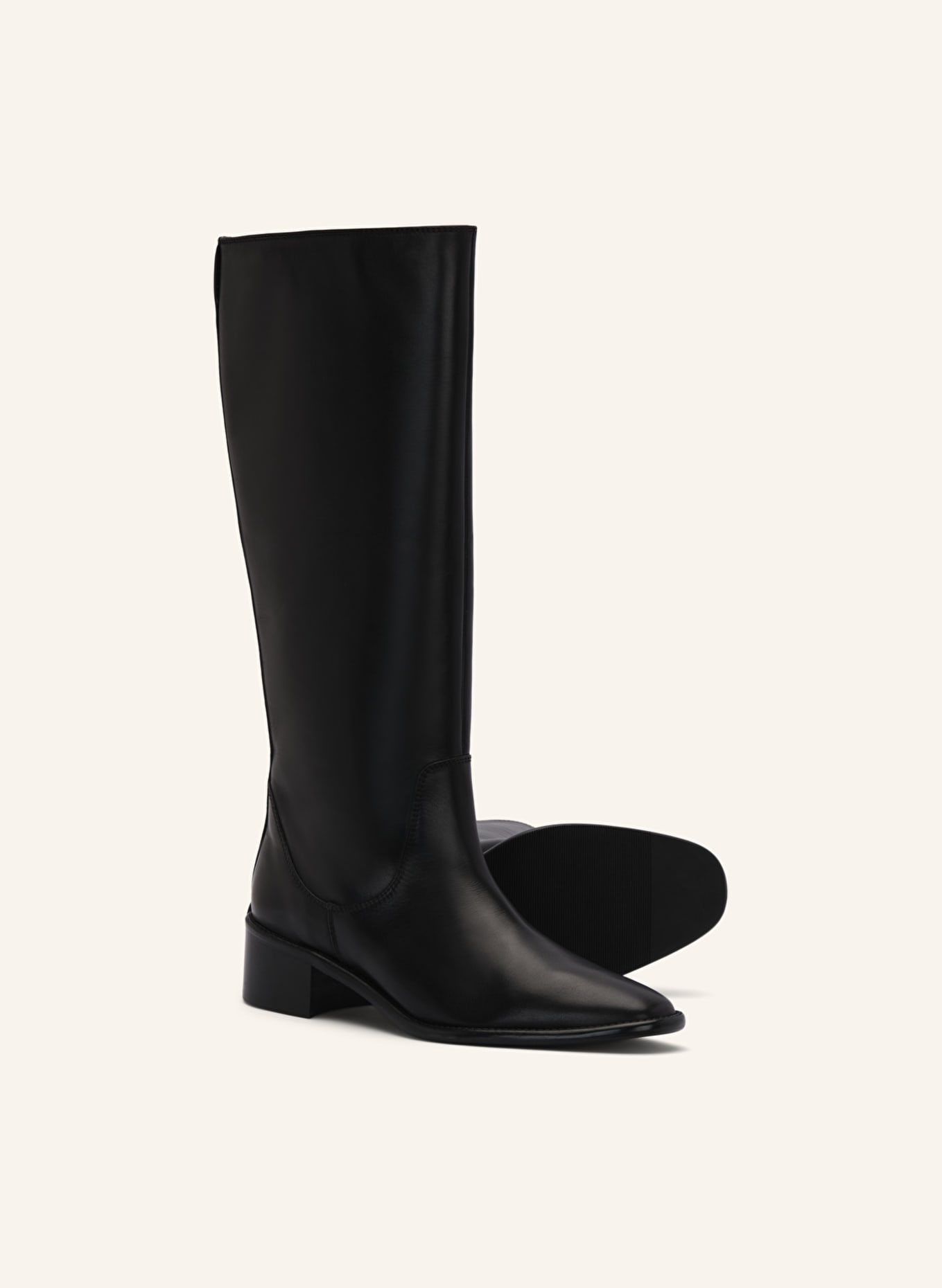 LOTTUSSE Stiefel DEIA: SCHWARZ
