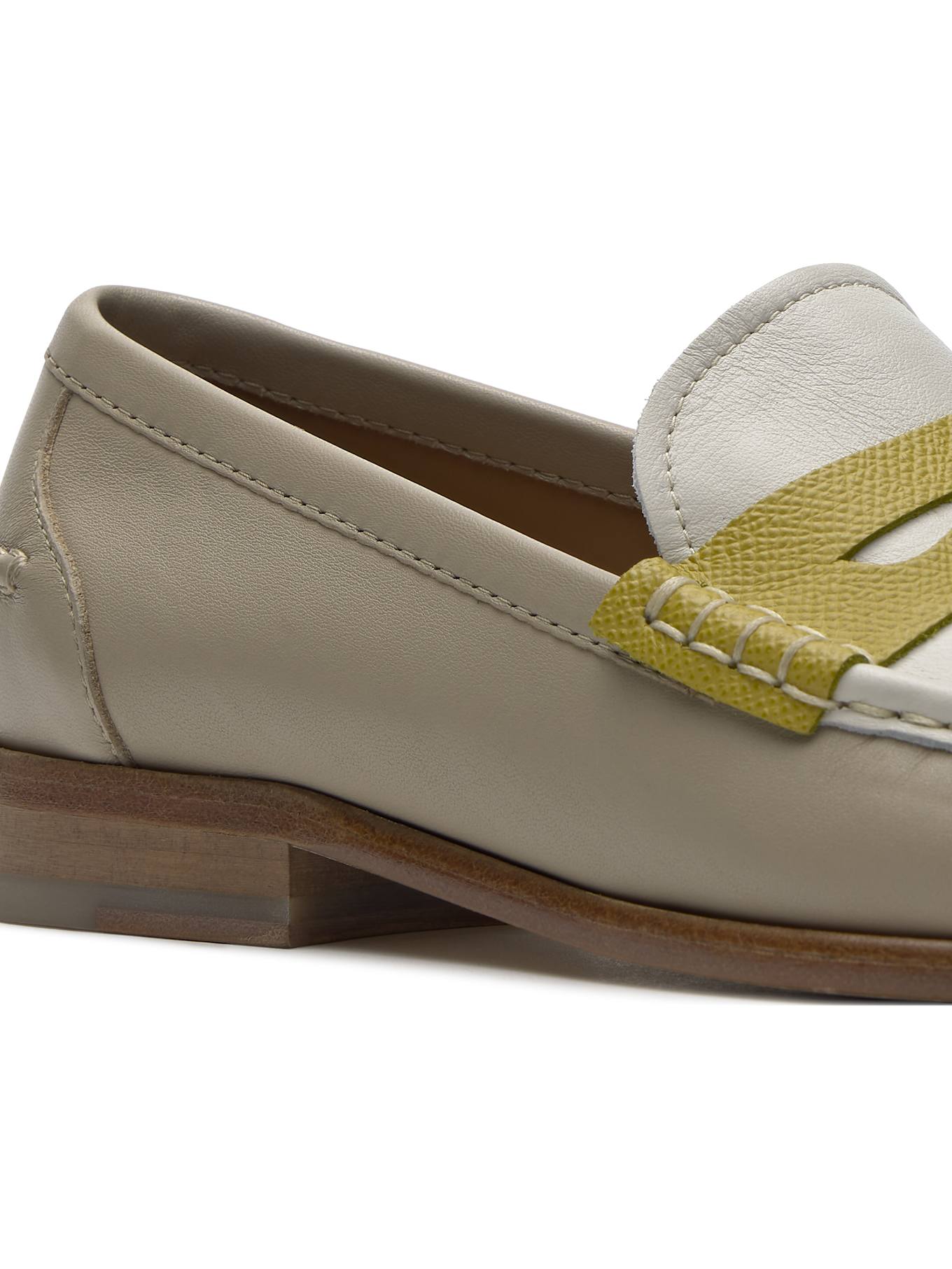 LOTTUSSE Loafer LARA: ECRU