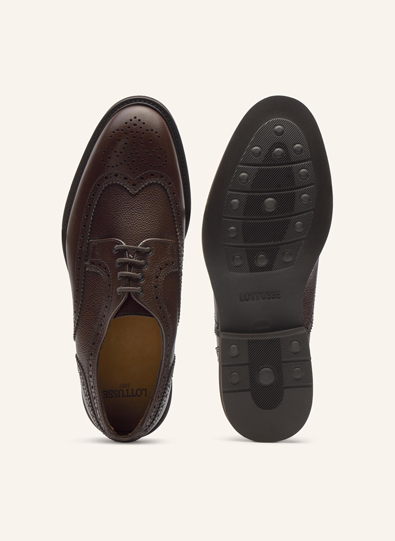 LOTTUSSE Derby BALTIMORE: BRAUN