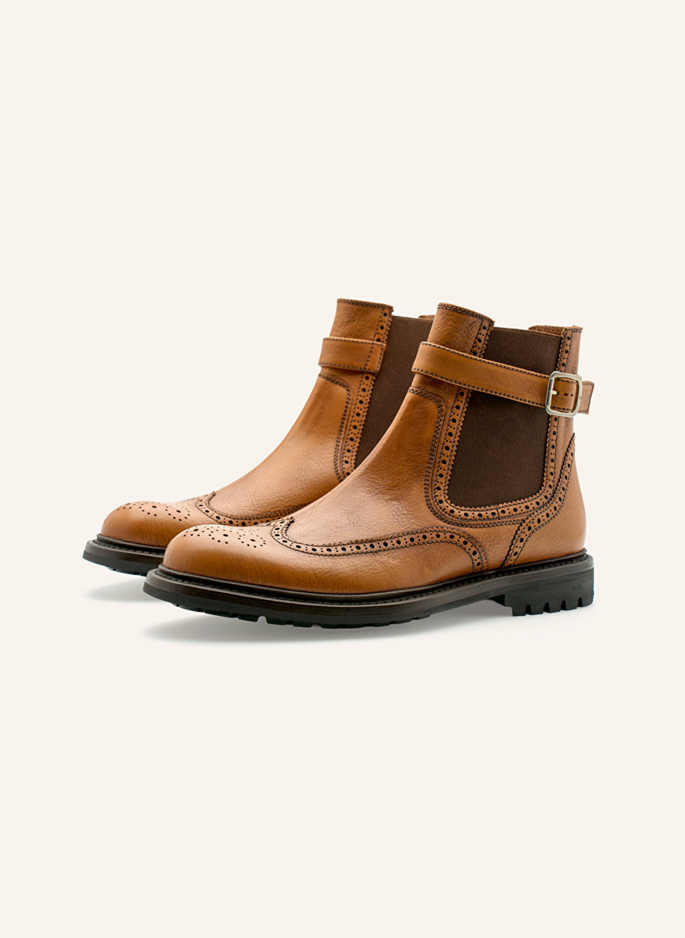 LOTTUSSE Stiefel WALTON: BRAUN