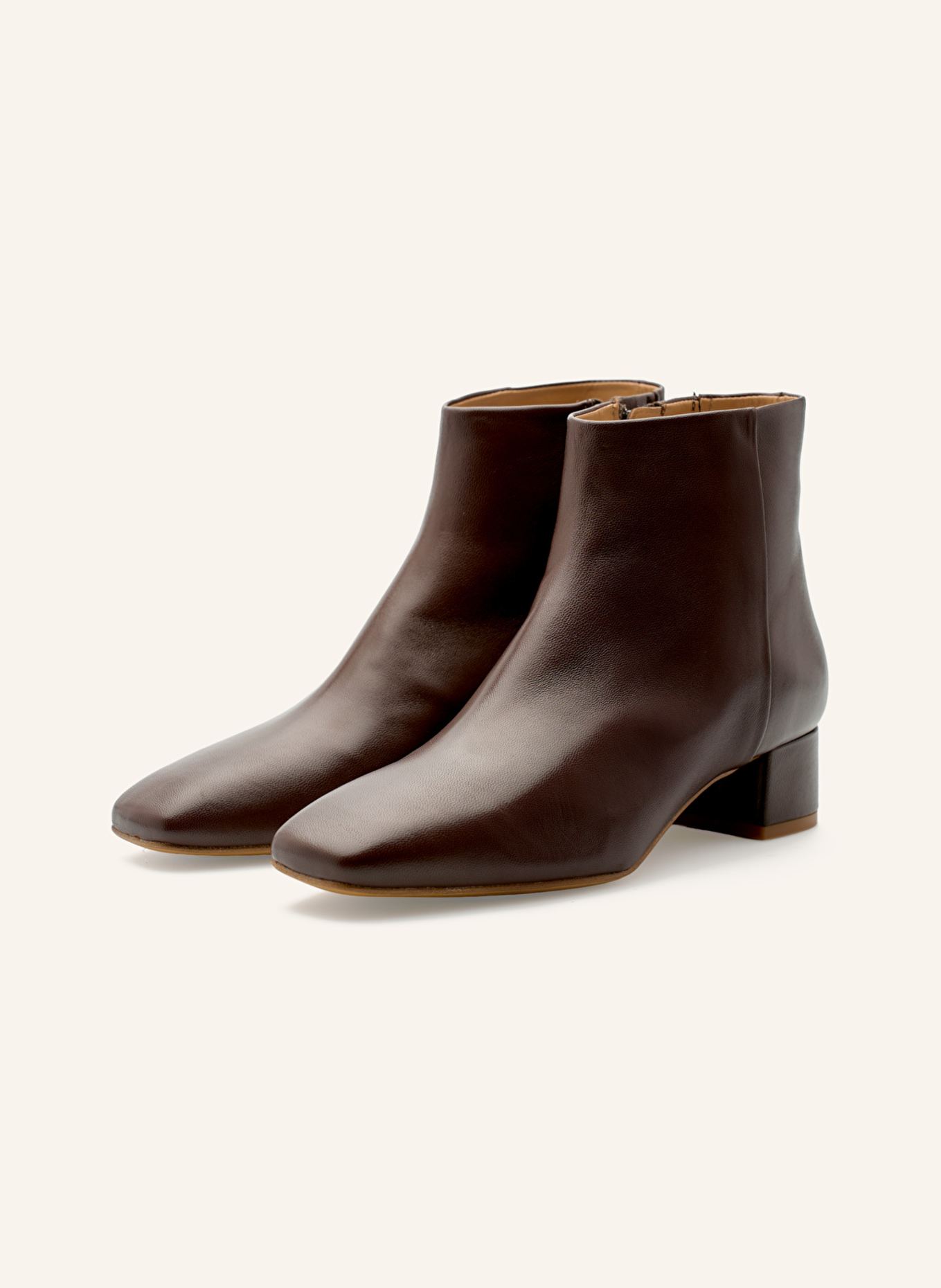 LOTTUSSE Stiefeletten GOYA: BRAUN