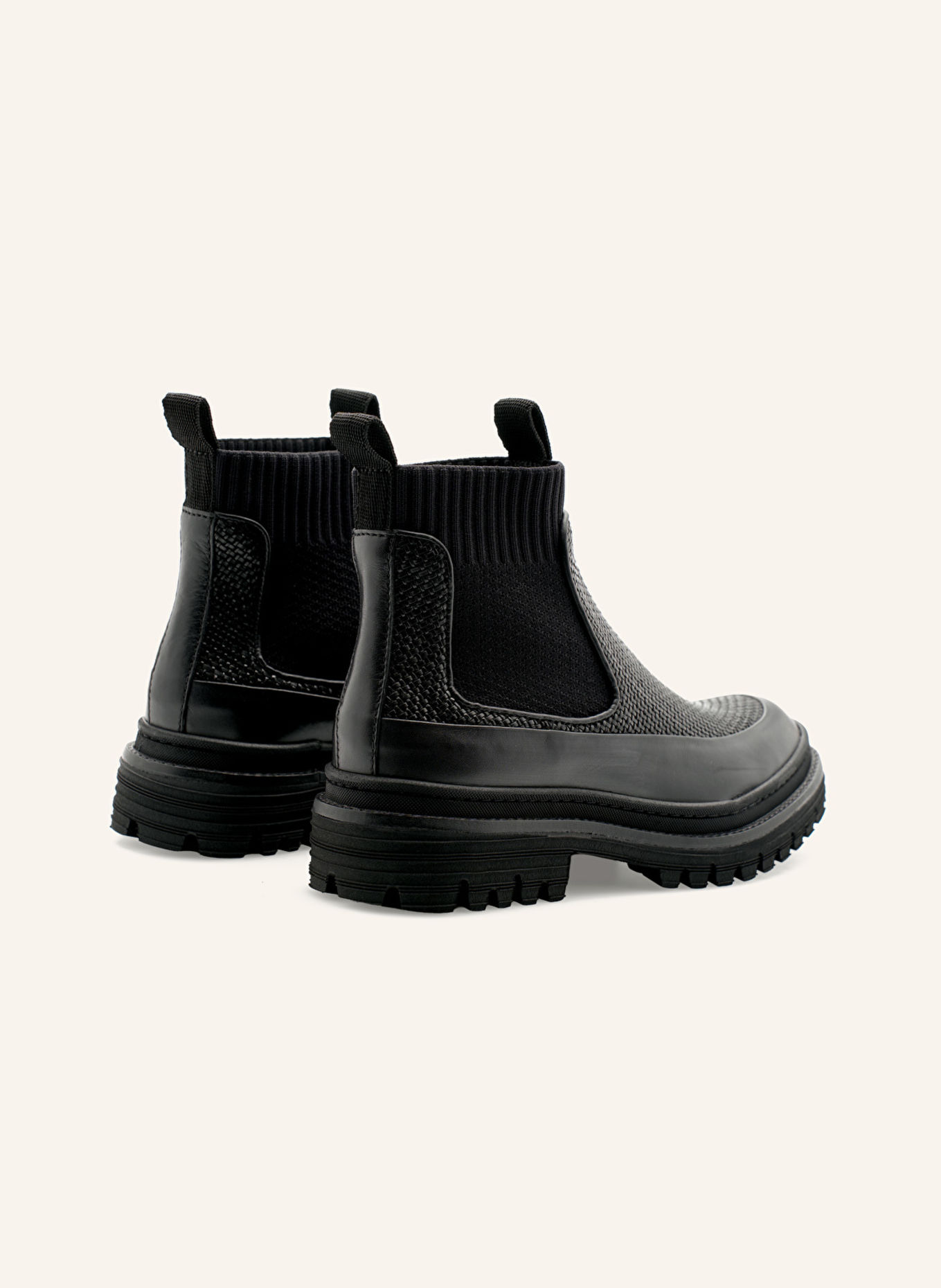 LOTTUSSE Stiefel COVENT: SCHWARZ
