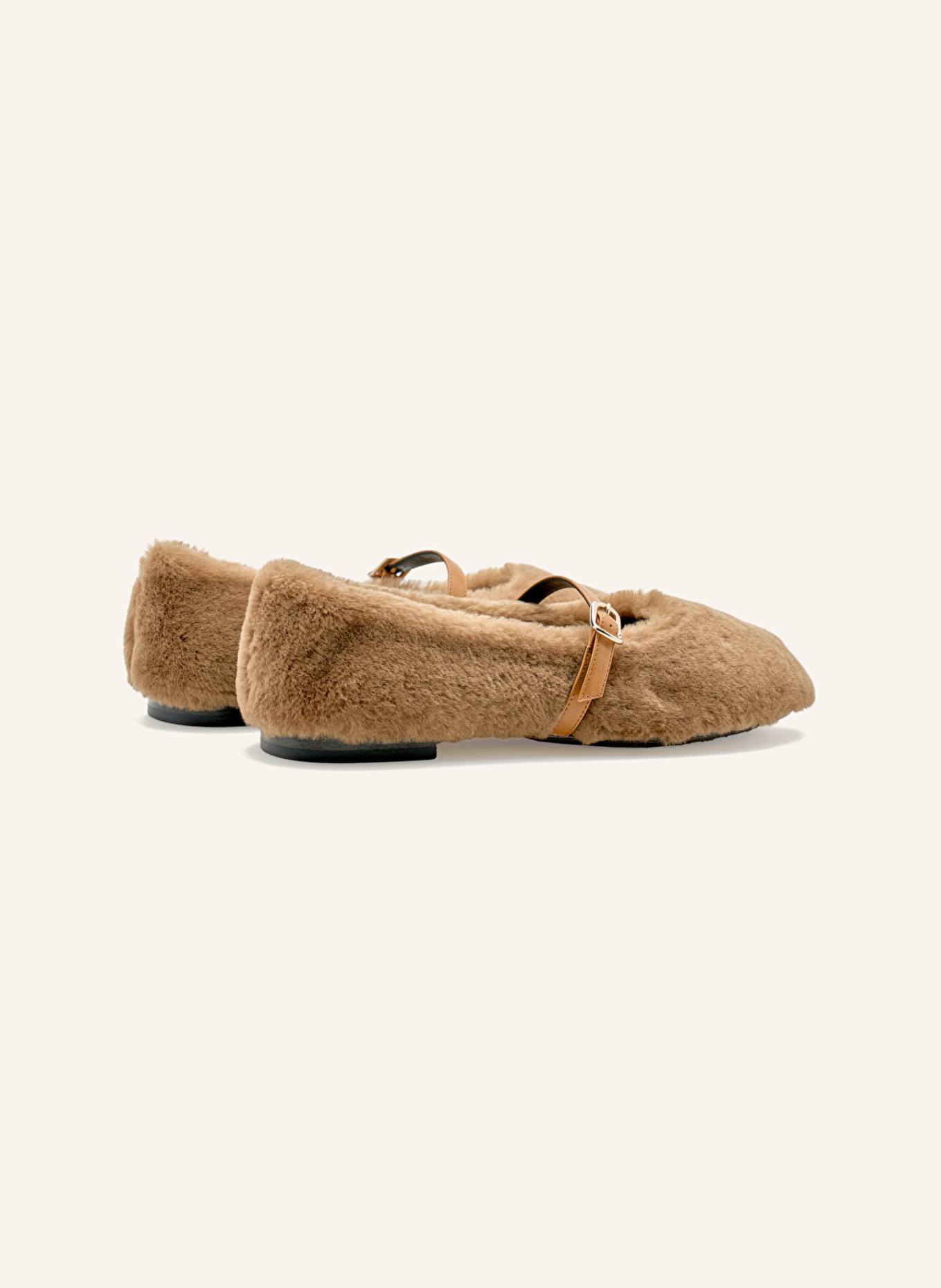 LOTTUSSE Ballerina RANDA: CAMEL