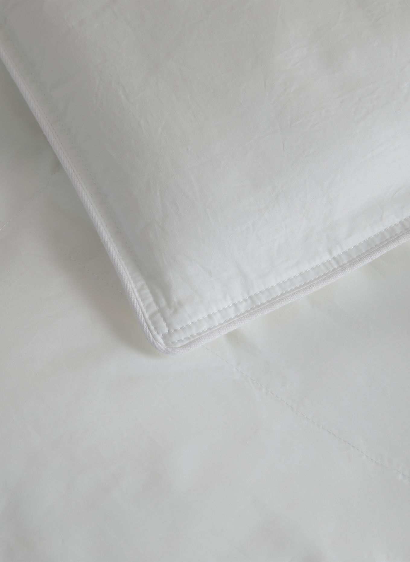 ROYFORT Mikrofaserdecke PRIMALOFT®: WEISS