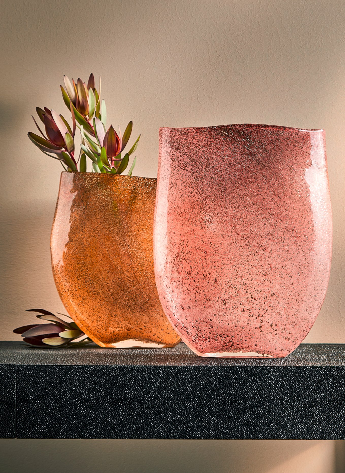 LAMBERT Vase SMALL PERUGINO, Farbe: GELB/ COGNAC (Bild 2)