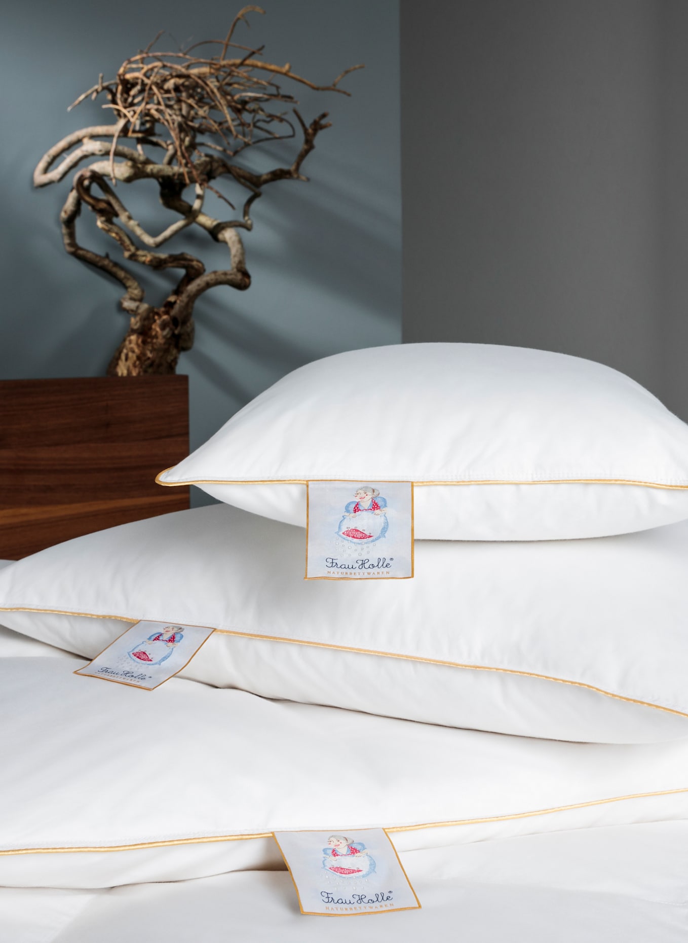 FRAU HOLLE Daunenkopfkissen PREMIUM: WEISS
