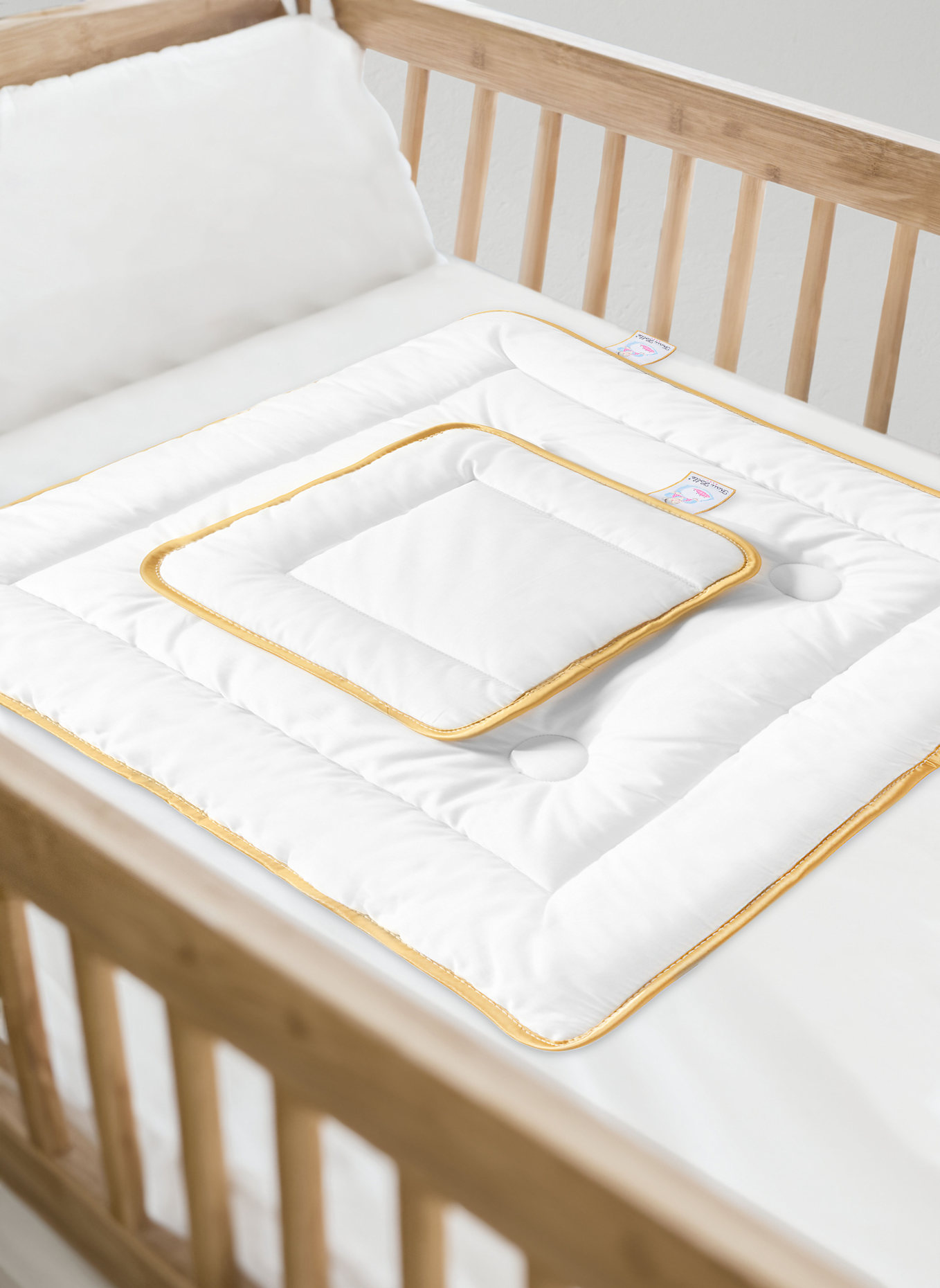 FRAU HOLLE Bettdecke-Kissen-Set BABY: WEISS