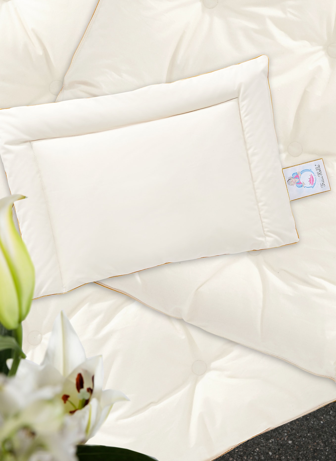 FRAU HOLLE Kinderkopfkissen KIDS: WEISS