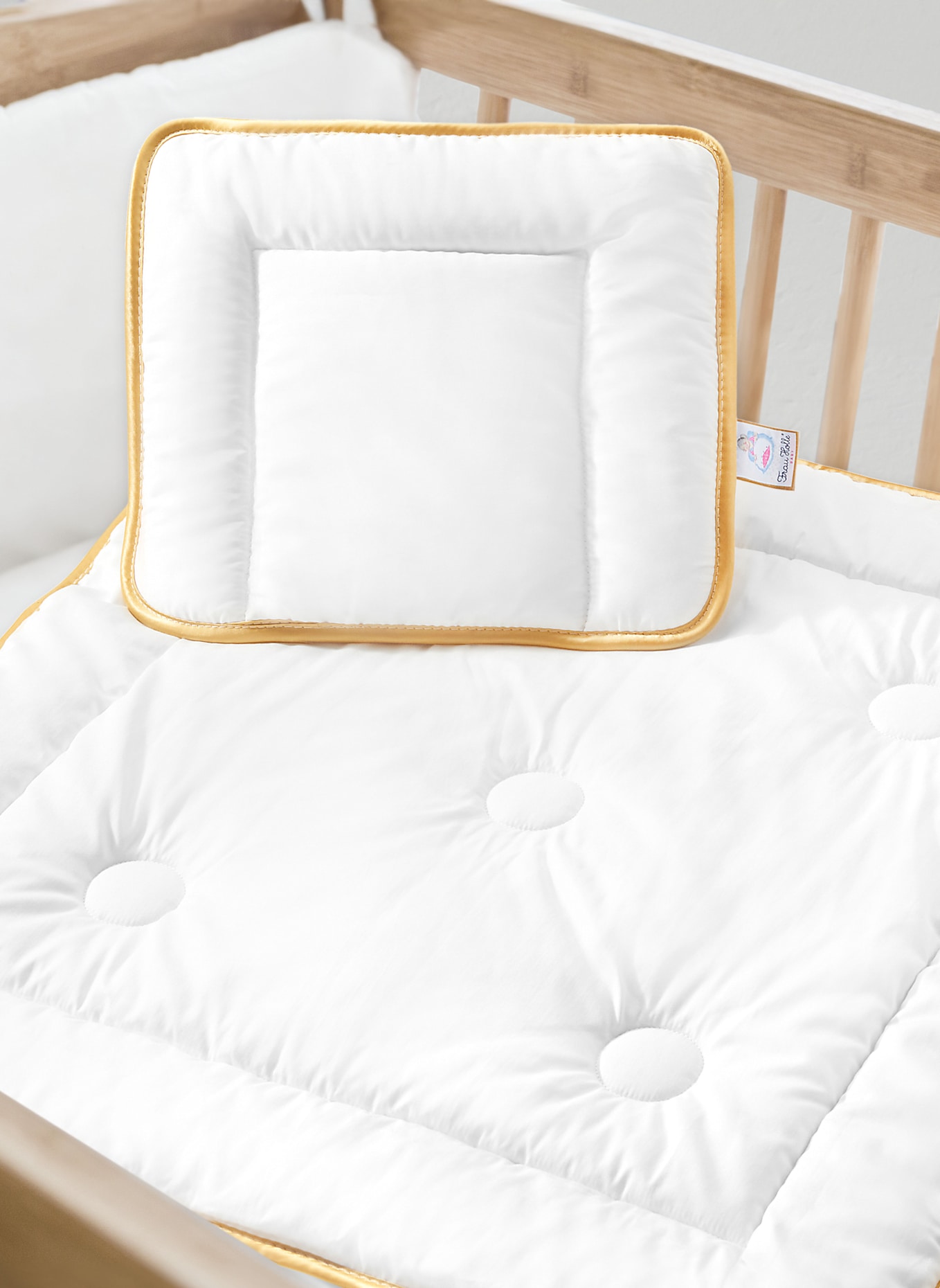 FRAU HOLLE Babykopfkissen BABY: WEISS