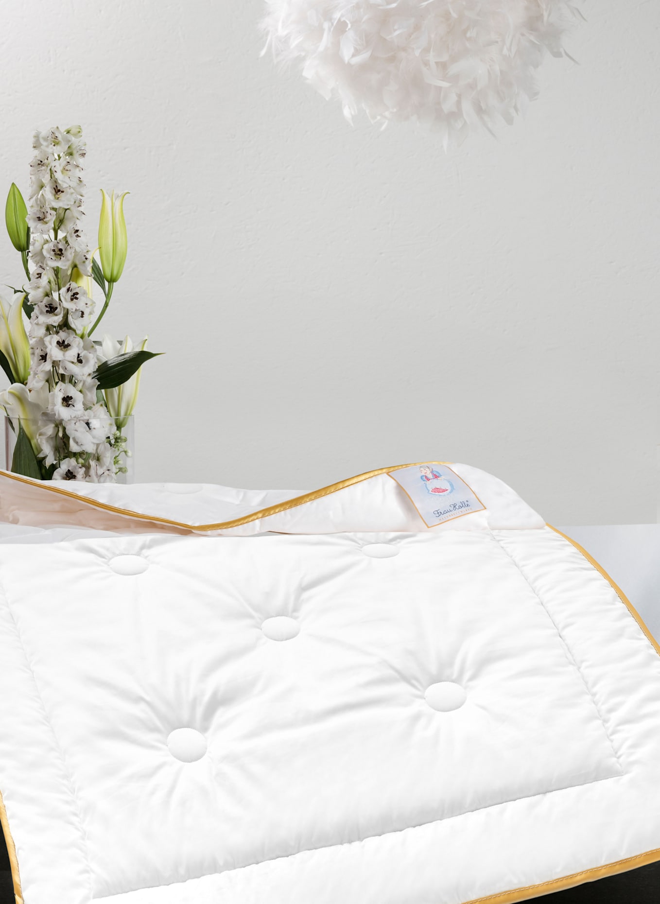 FRAU HOLLE Kinderbettdecke KIDS: WEISS