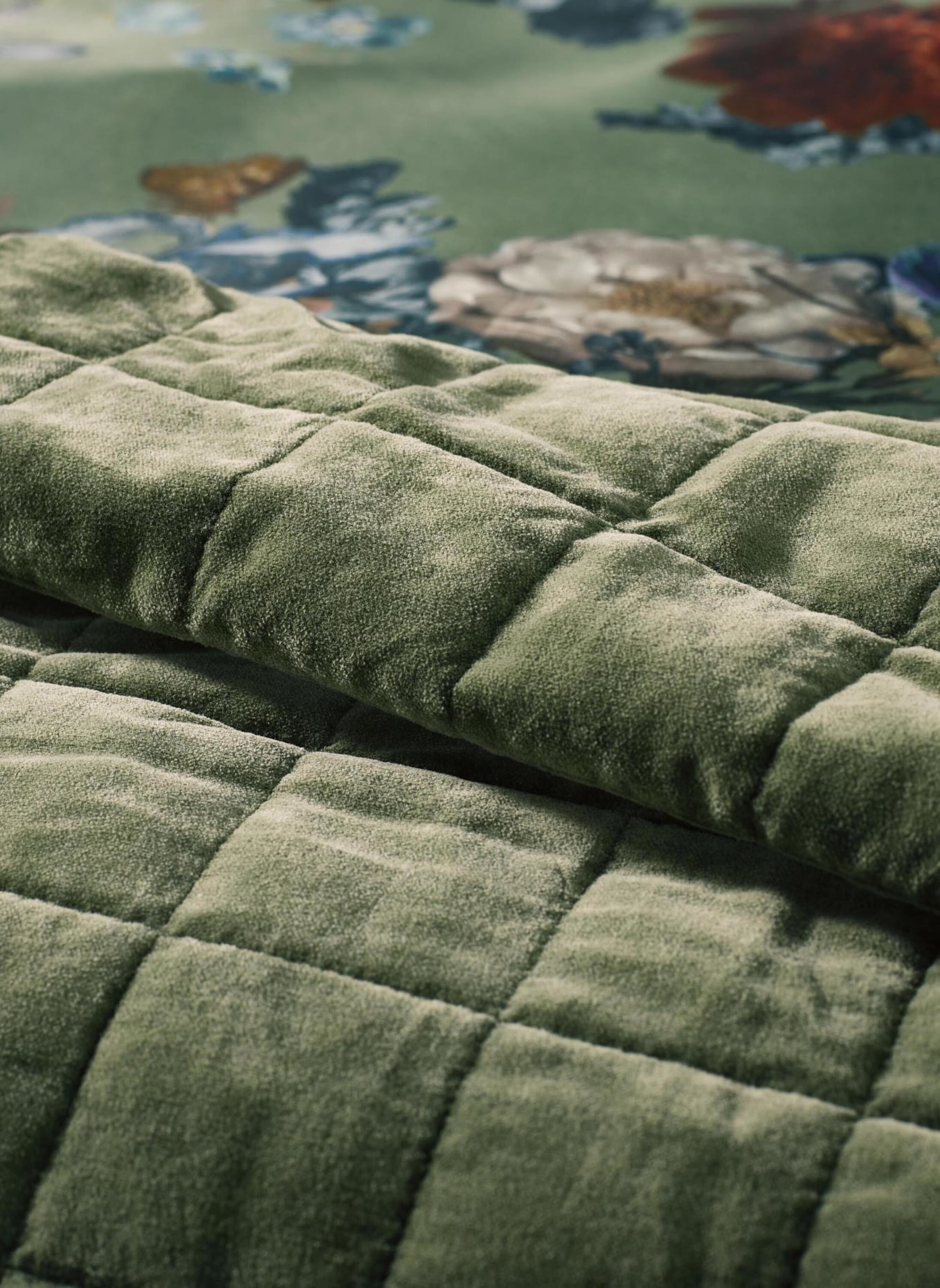 ESSENZA Plaid JULIA: GRÜN