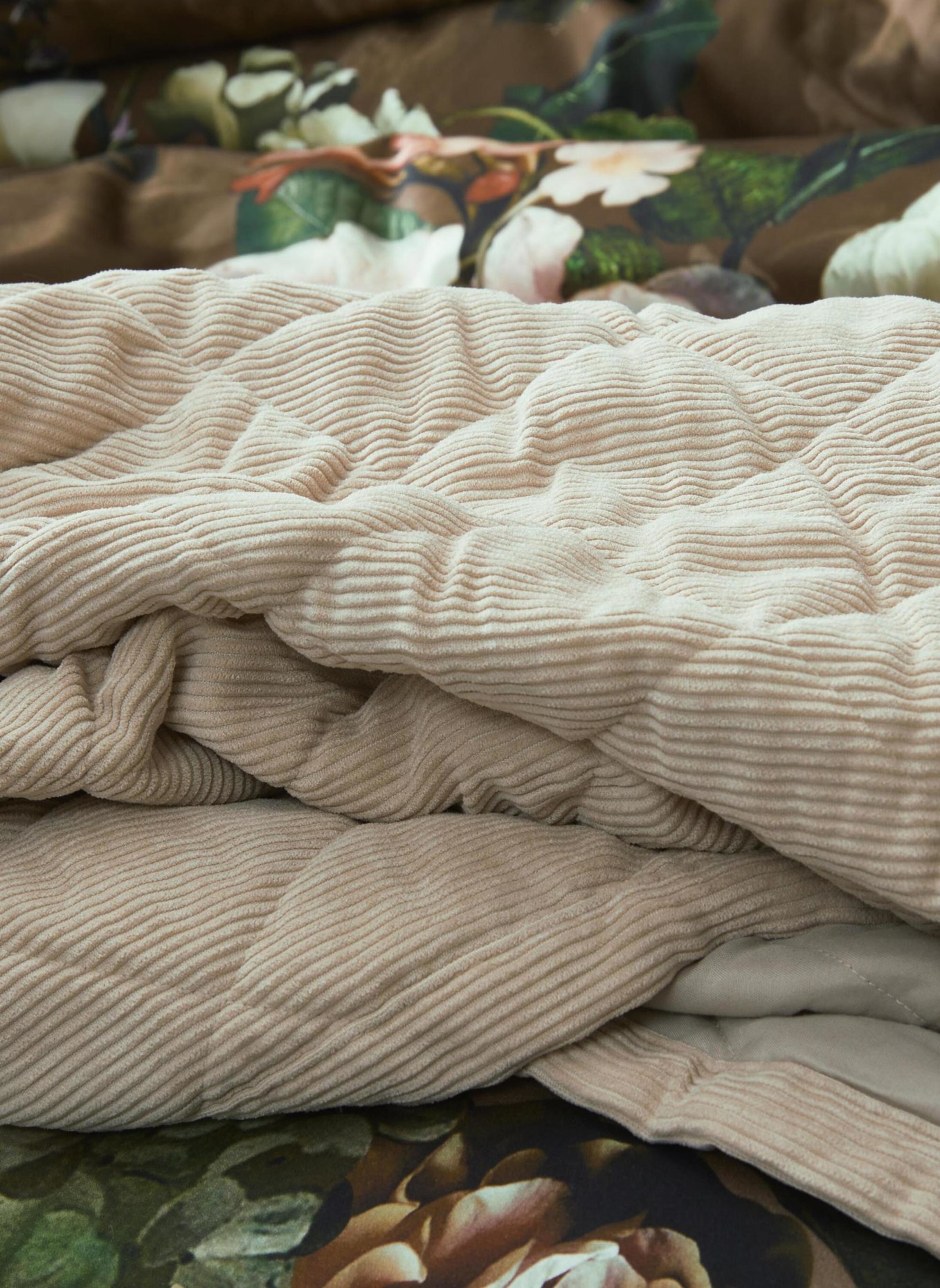 ESSENZA Tagesdecke BILLIE: WEISS