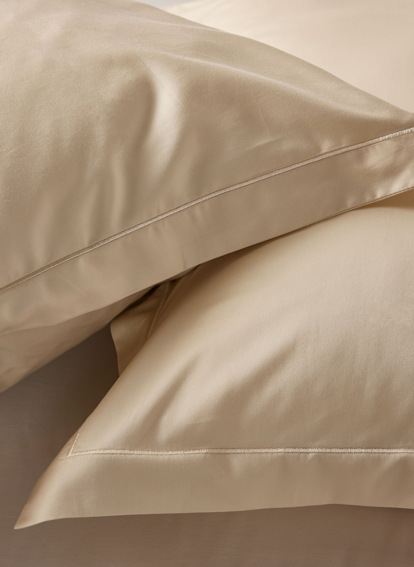 ESSENZA Bettwäsche AZIZA: CAMEL/ TAUPE