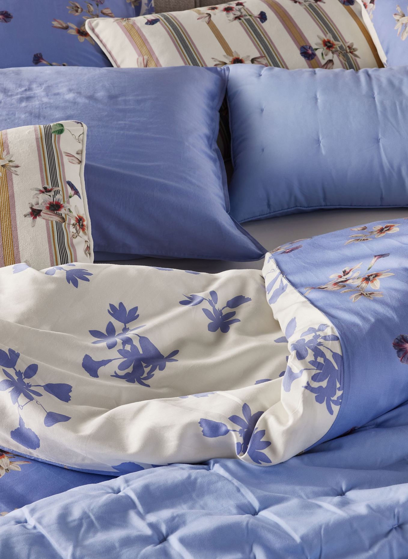 ESSENZA Bettwäsche FIORA: BLAU