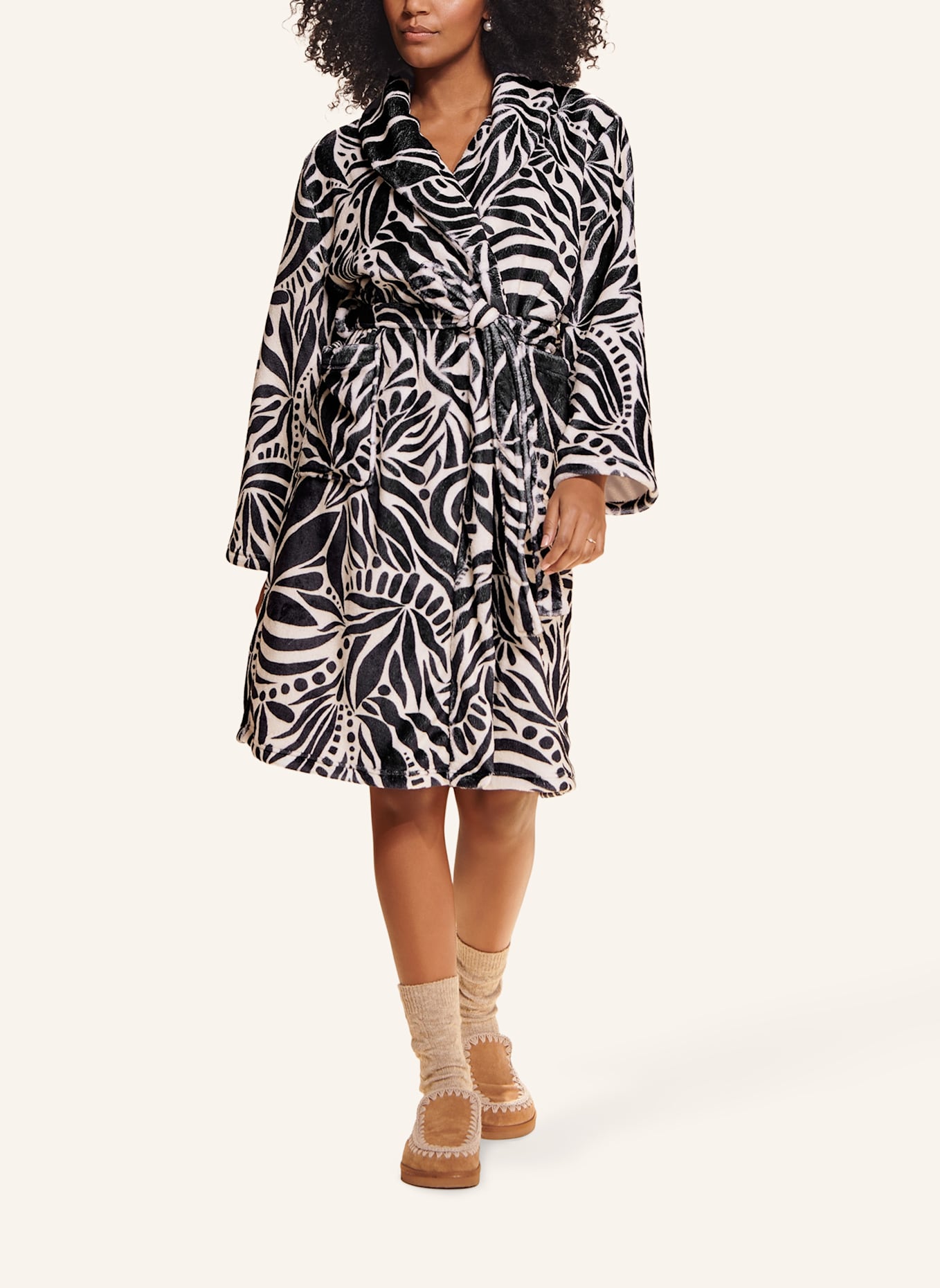 ESSENZA Bademantel STEFF ALLORA: GRAU