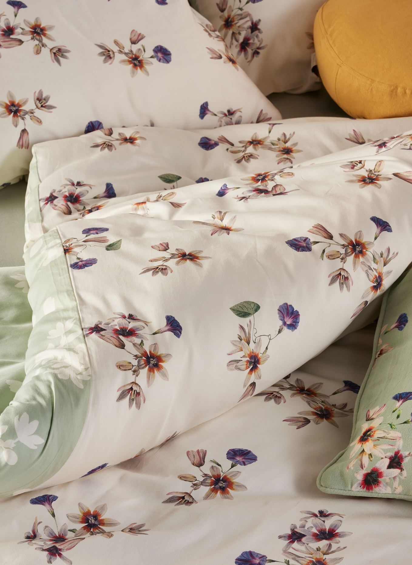 ESSENZA Bettwäsche FIORA: CAMEL/ TAUPE