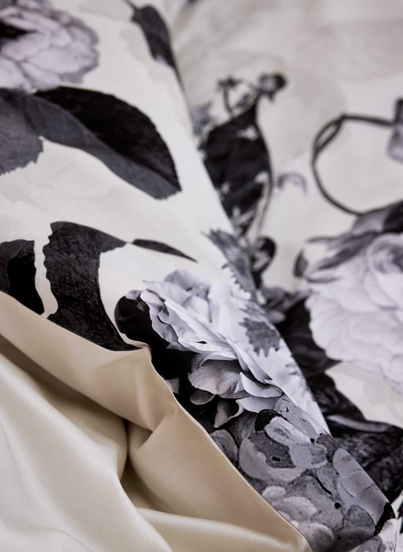 ESSENZA Bettwäsche FLOOR: CAMEL/ TAUPE