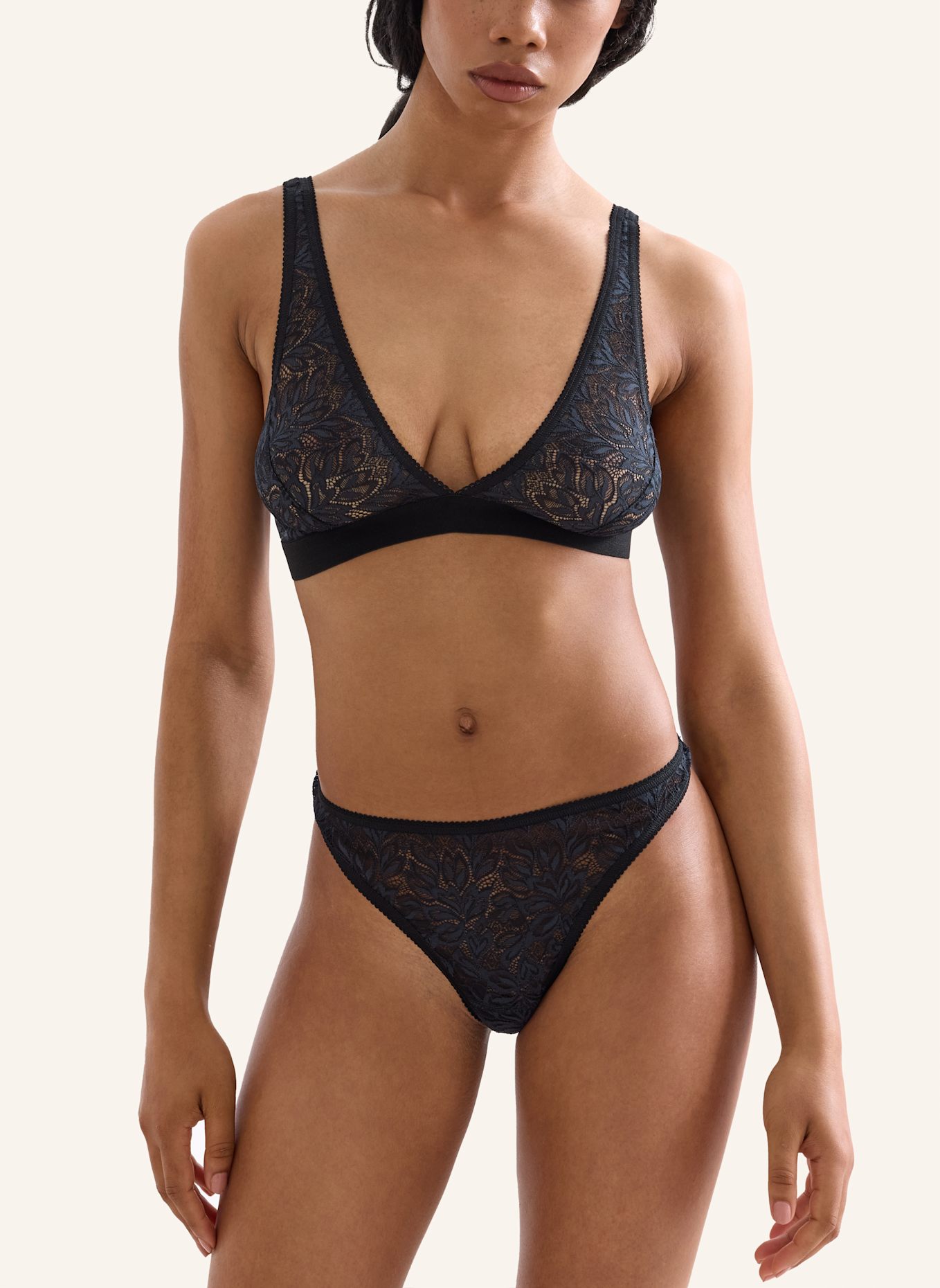 erlich textil String ICONIC LACE STRING: SCHWARZ