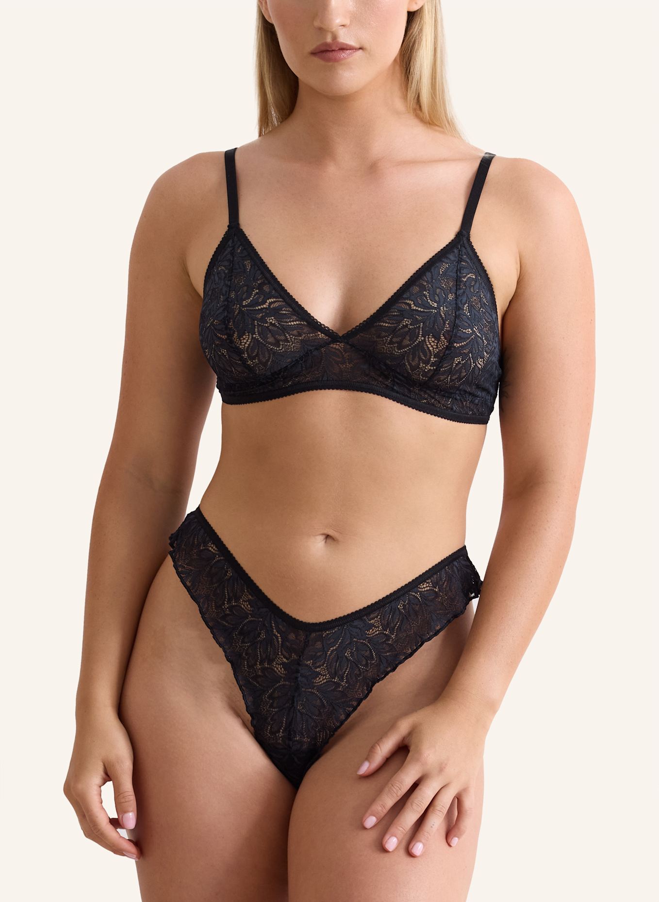 erlich textil BH ICONIC LACE TRIANGEL BH: SCHWARZ