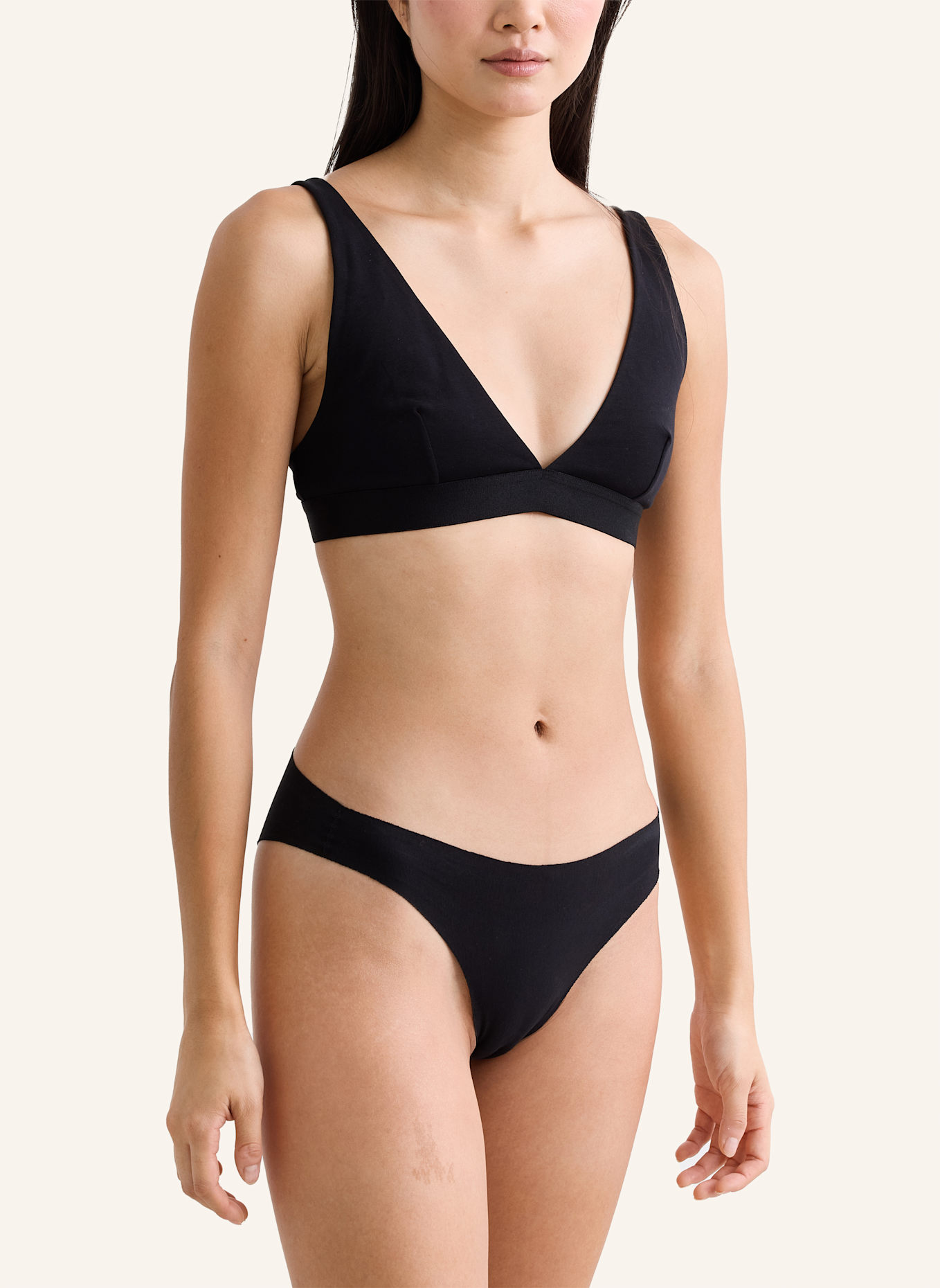 erlich textil BH CASUAL COTTON PLUNGE BH: SCHWARZ