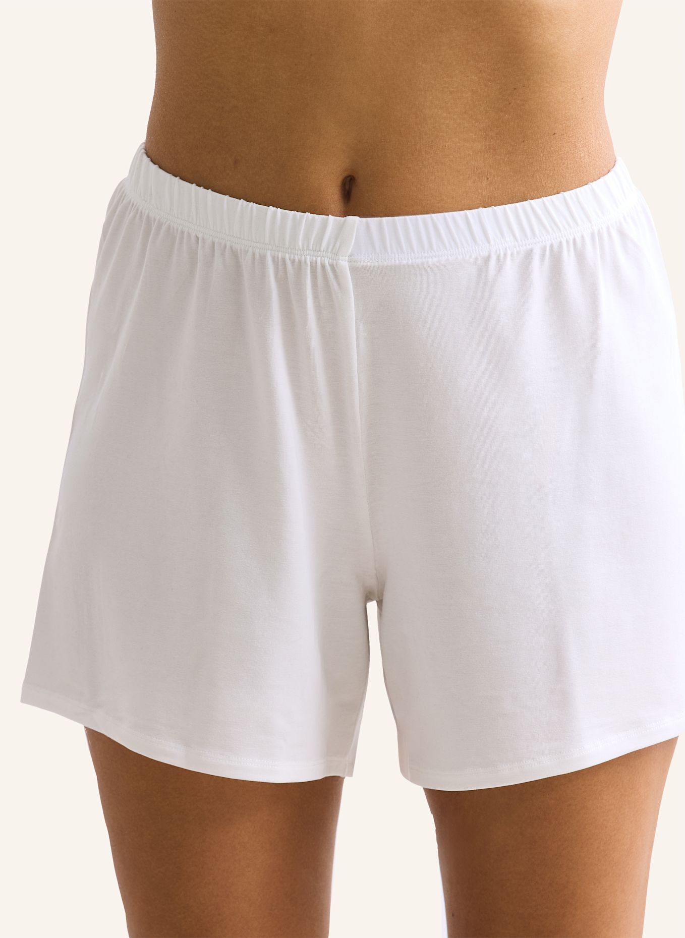erlich textil Light Touch kurze Schlafhose mit Lyocell - seidig weich: BEIGE / WEISS