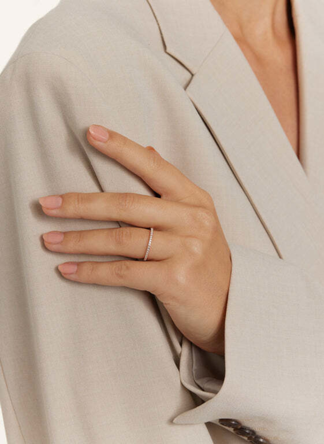 VEYNOU Ring MARA aus 18 Karat Roségold und 0,10ct. Lab-Grown Diamanten: ROSÉGOLD