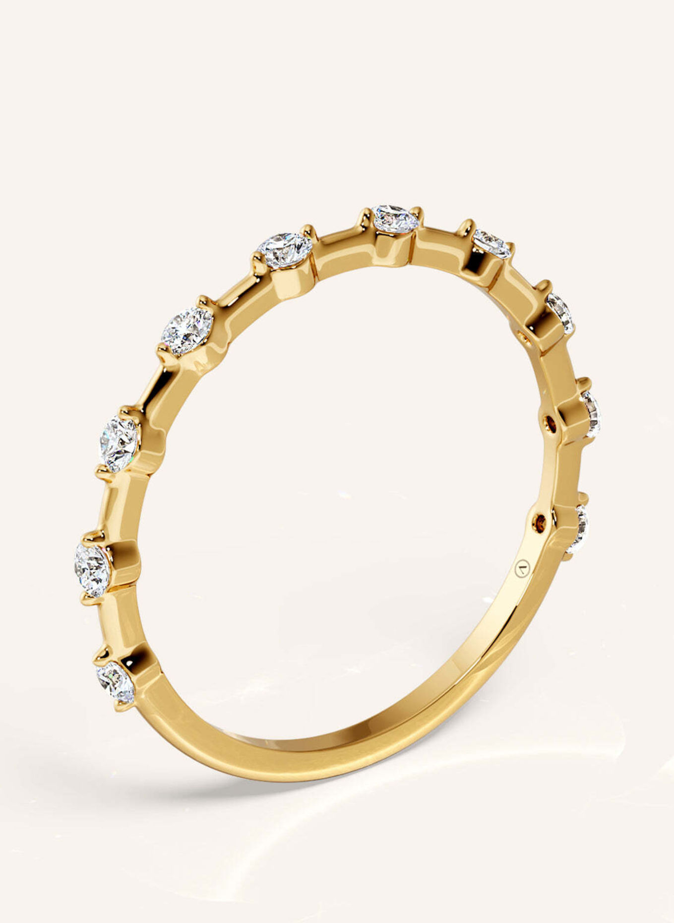 VEYNOU Ring DAISY aus 14 Karat Gelbgold und 0,30ct. Lab-Grown Diamanten: GOLD