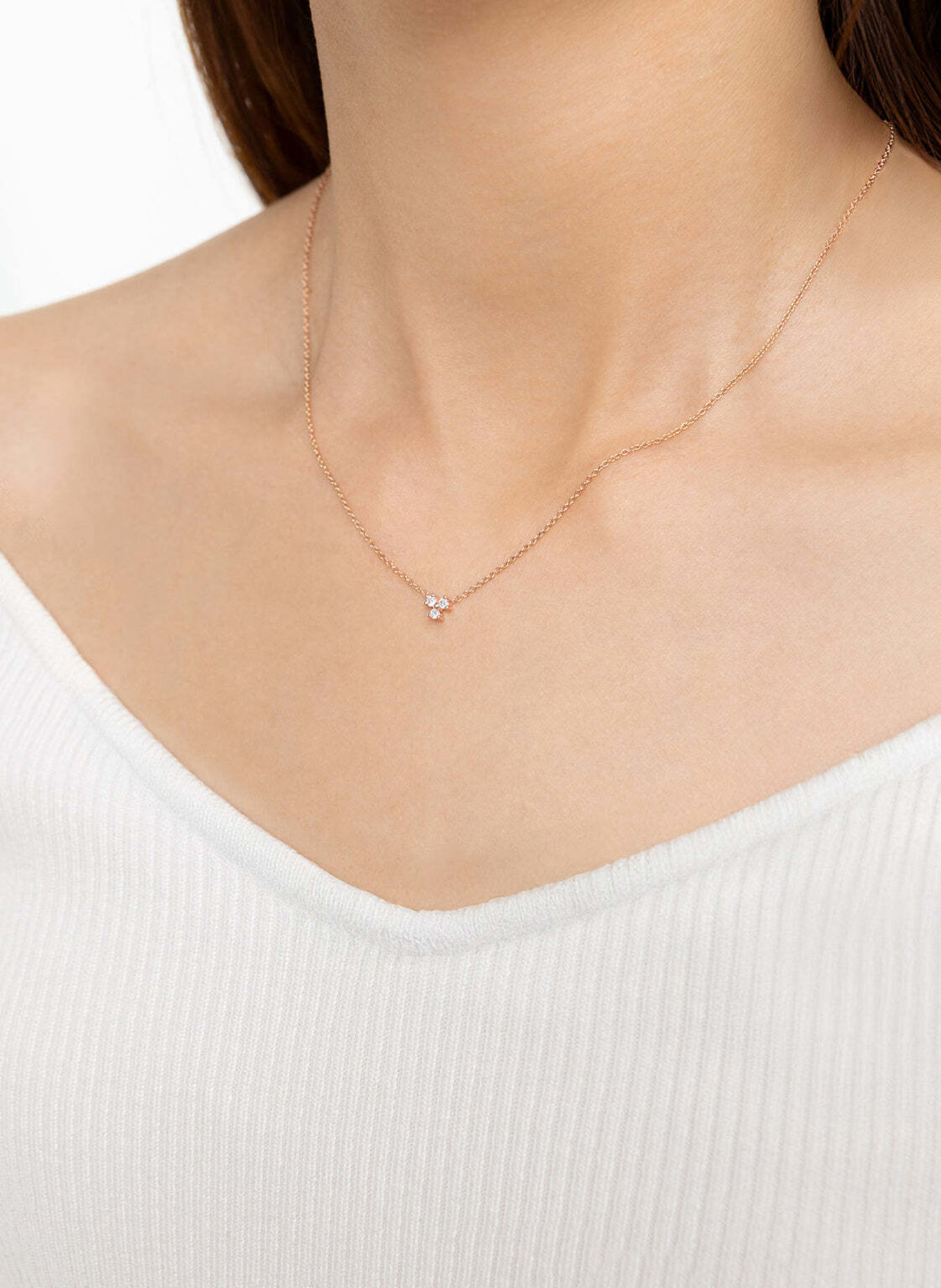 VEYNOU Halskette FLEUR aus 14 Karat Roségold und 0,08ct. Lab-Grown Diamanten: ROSÉGOLD