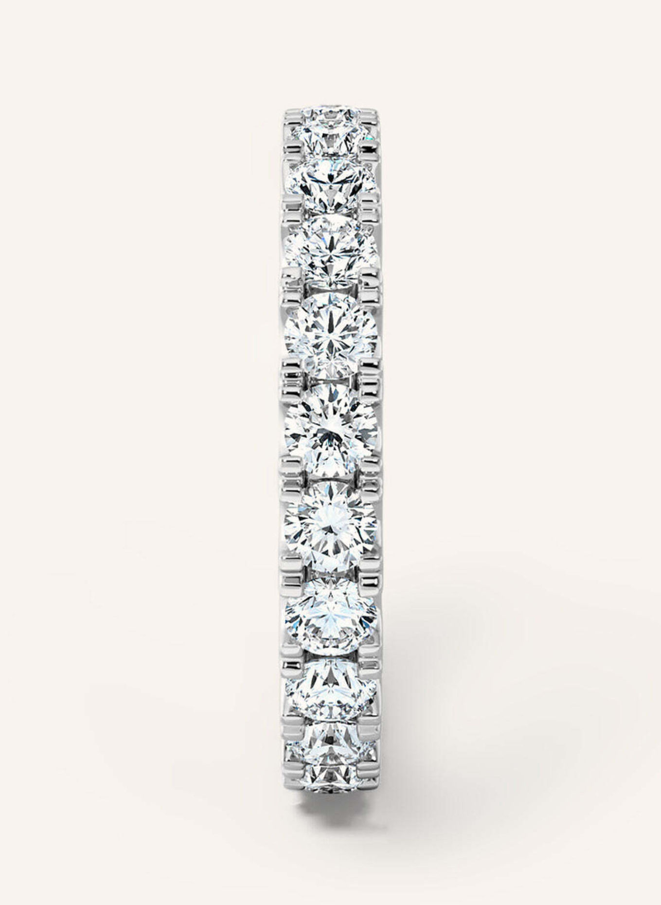 VEYNOU Ring MEMORY aus 18 Karat Weißgold und 1,68ct. Lab-Grown Diamanten: WEISSGOLD