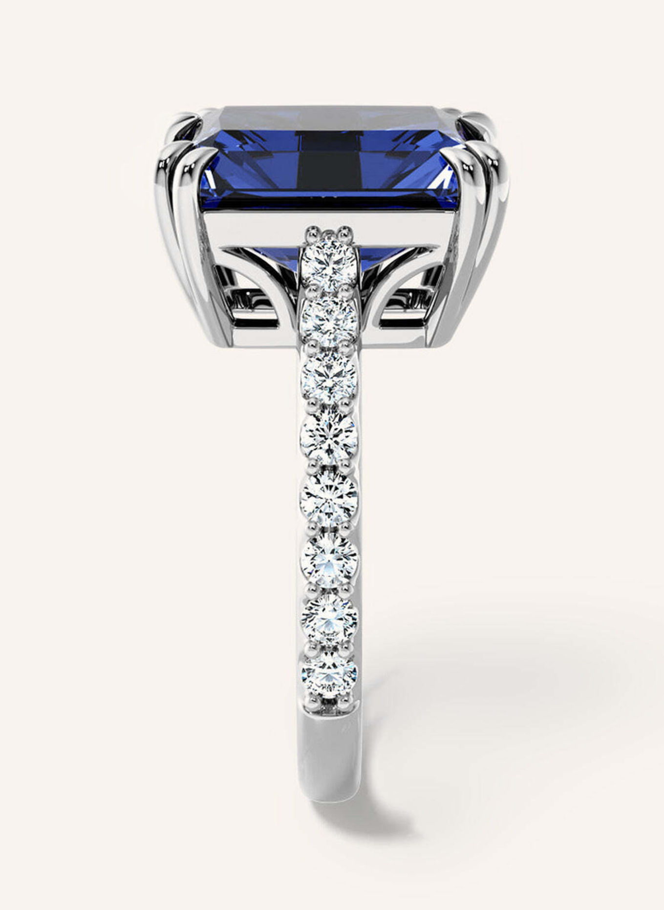 VEYNOU Ring NALU van 14 karaat witgoud met een saffier van 5,0 ct en in het laboratorium gekweekte diamanten: WITGOUD