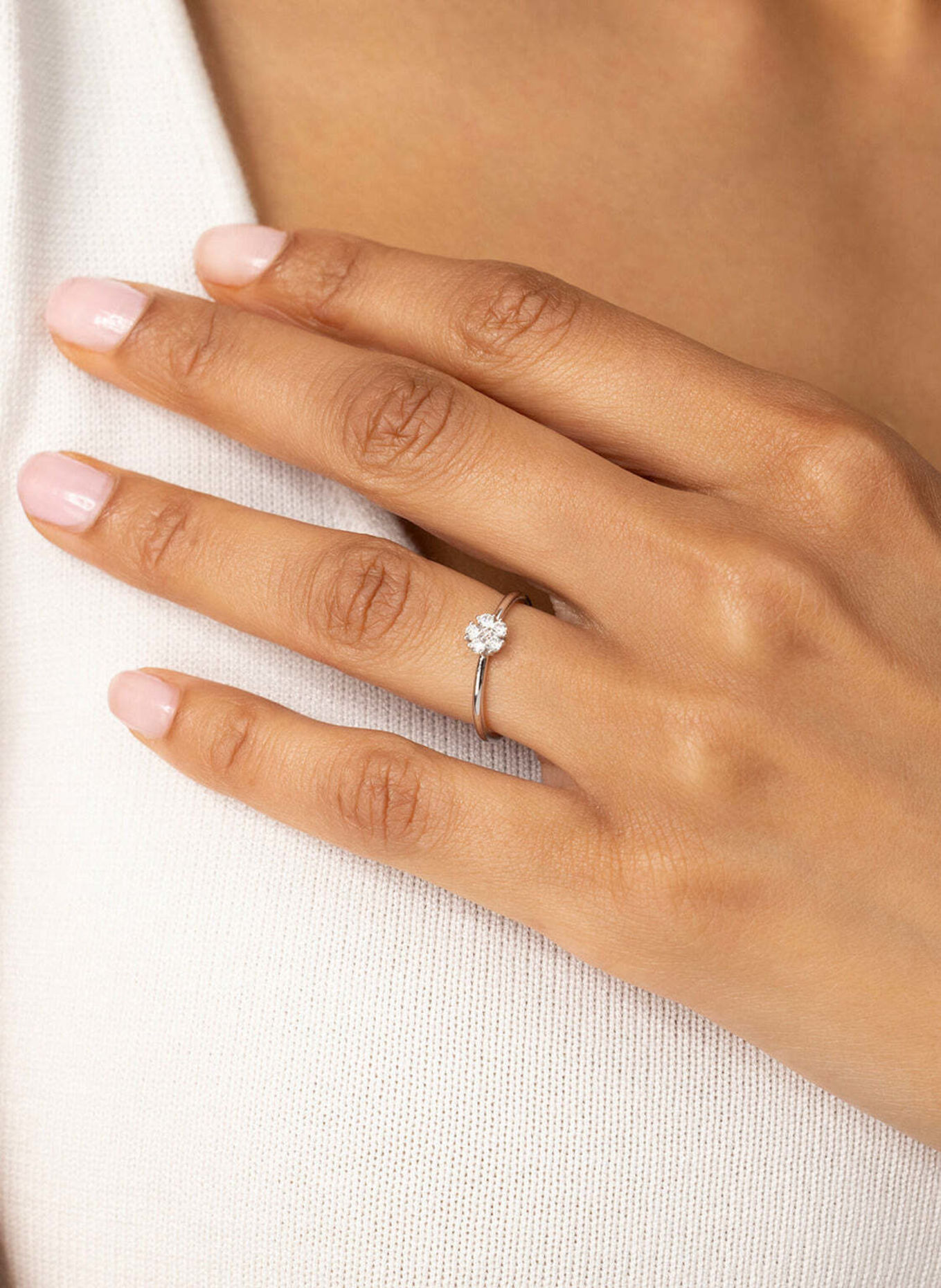 VEYNOU Ring aus 14 Karat Weißgold und 0,18ct. Lab-Grown Diamanten: WEISSGOLD