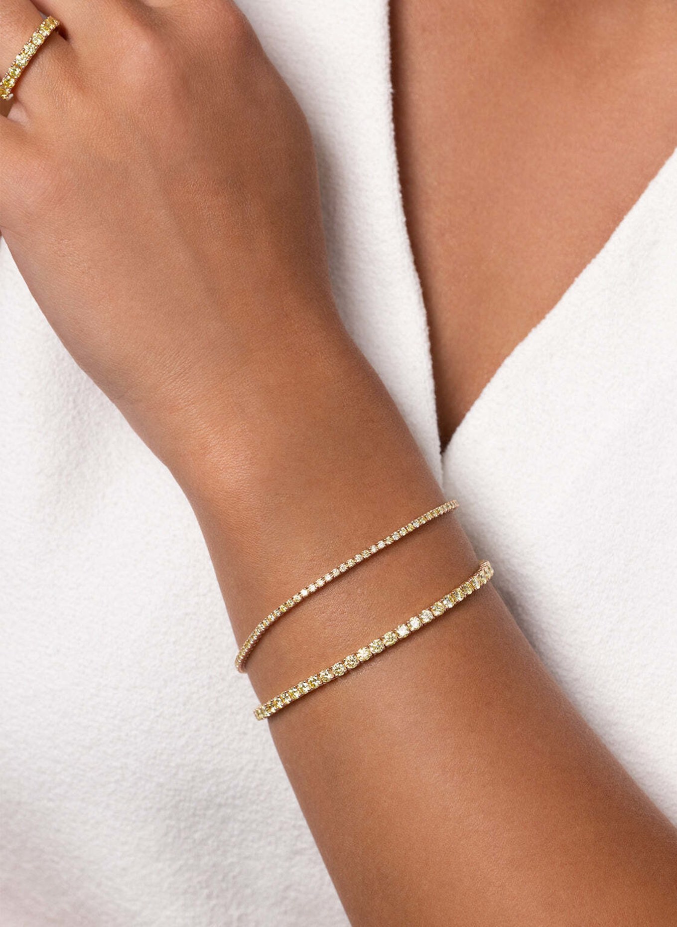 VEYNOU Tennisarmband aus 18 Karat Gelbgold und 1,90ct. Gelben Diamanten, Farbe: GOLD (Bild 3)